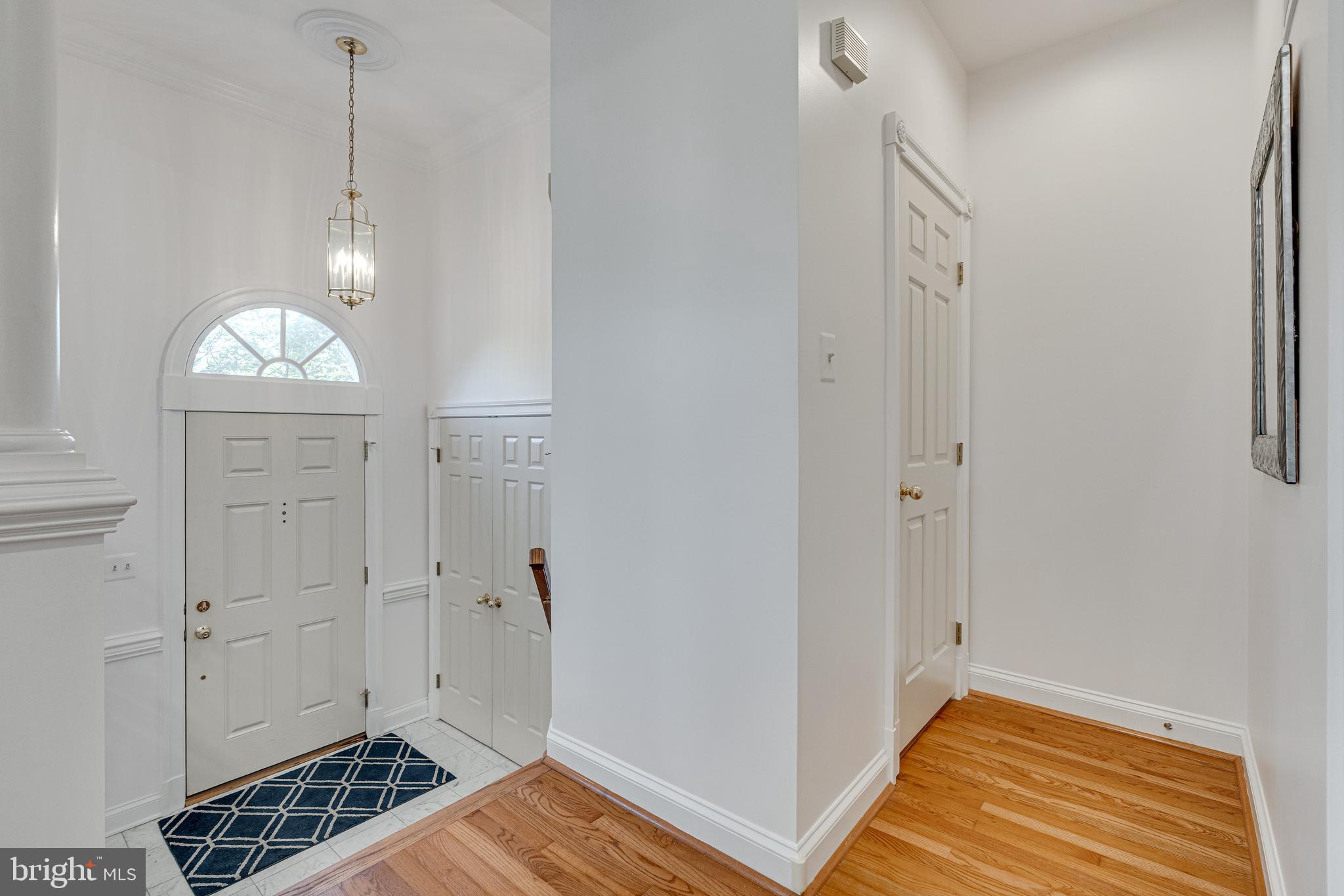 2153 WOLFTRAP COURT