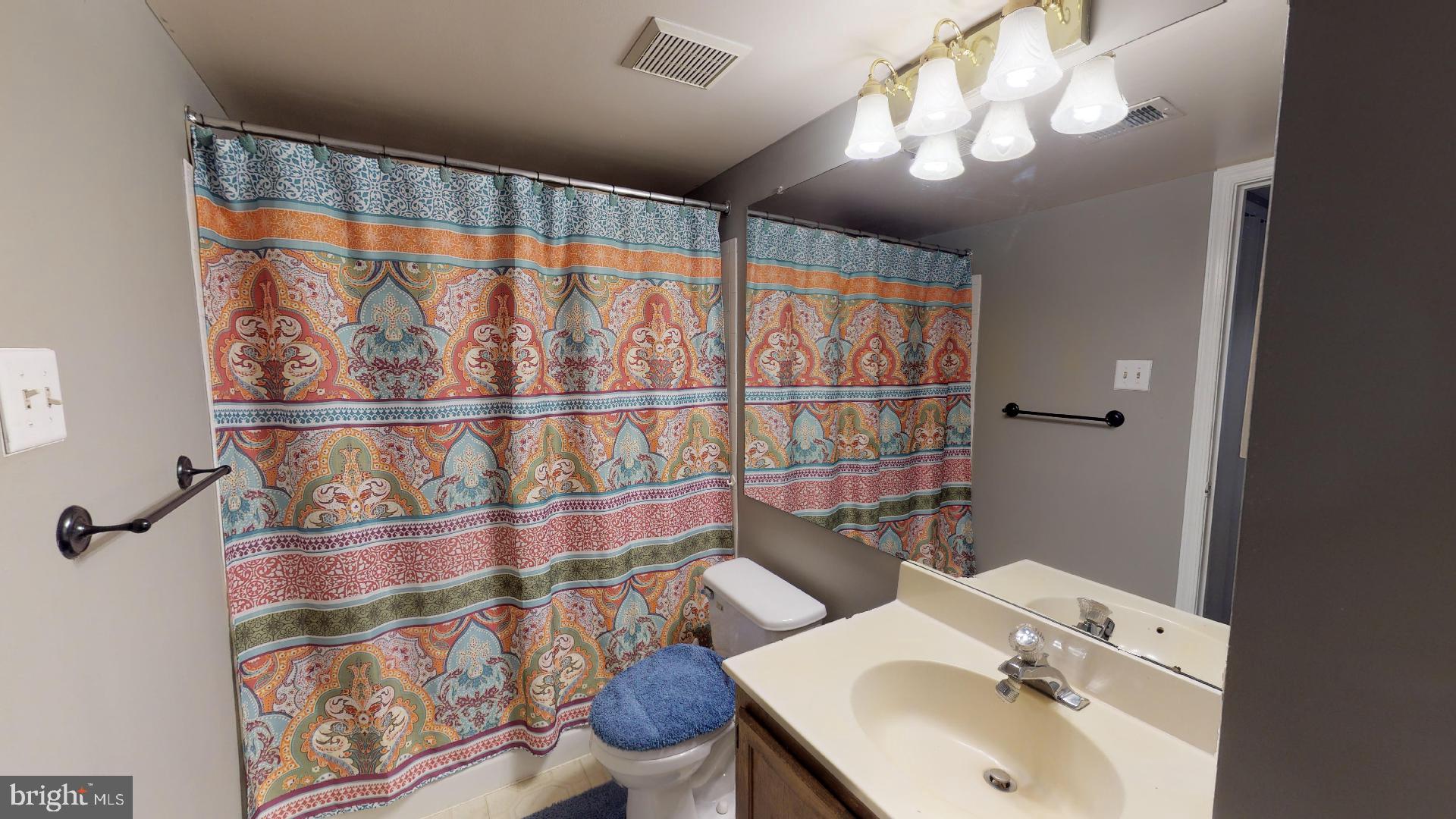 ENFIELD CHASE PLAT FOUR - Residential