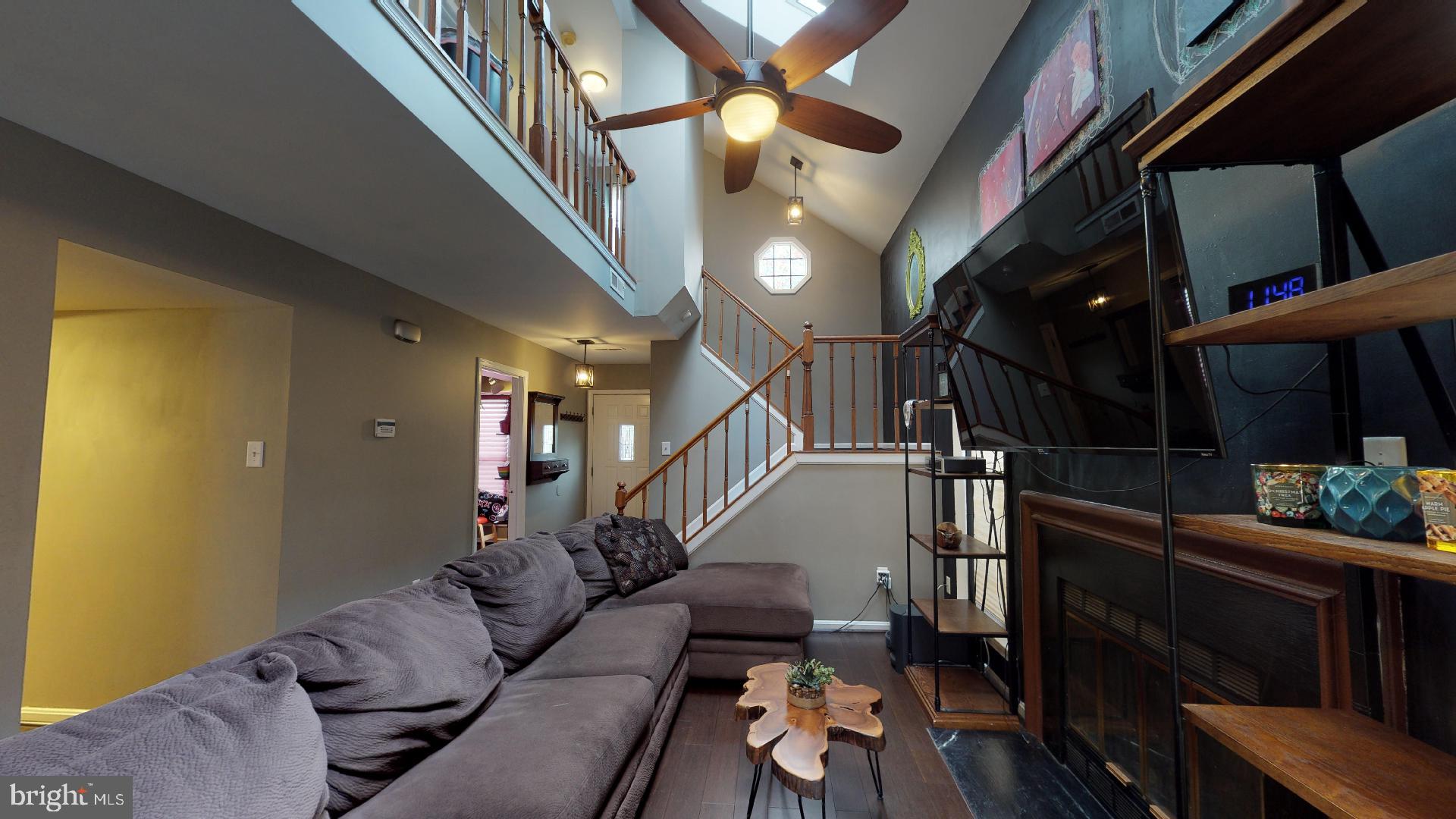 ENFIELD CHASE PLAT FOUR - Residential