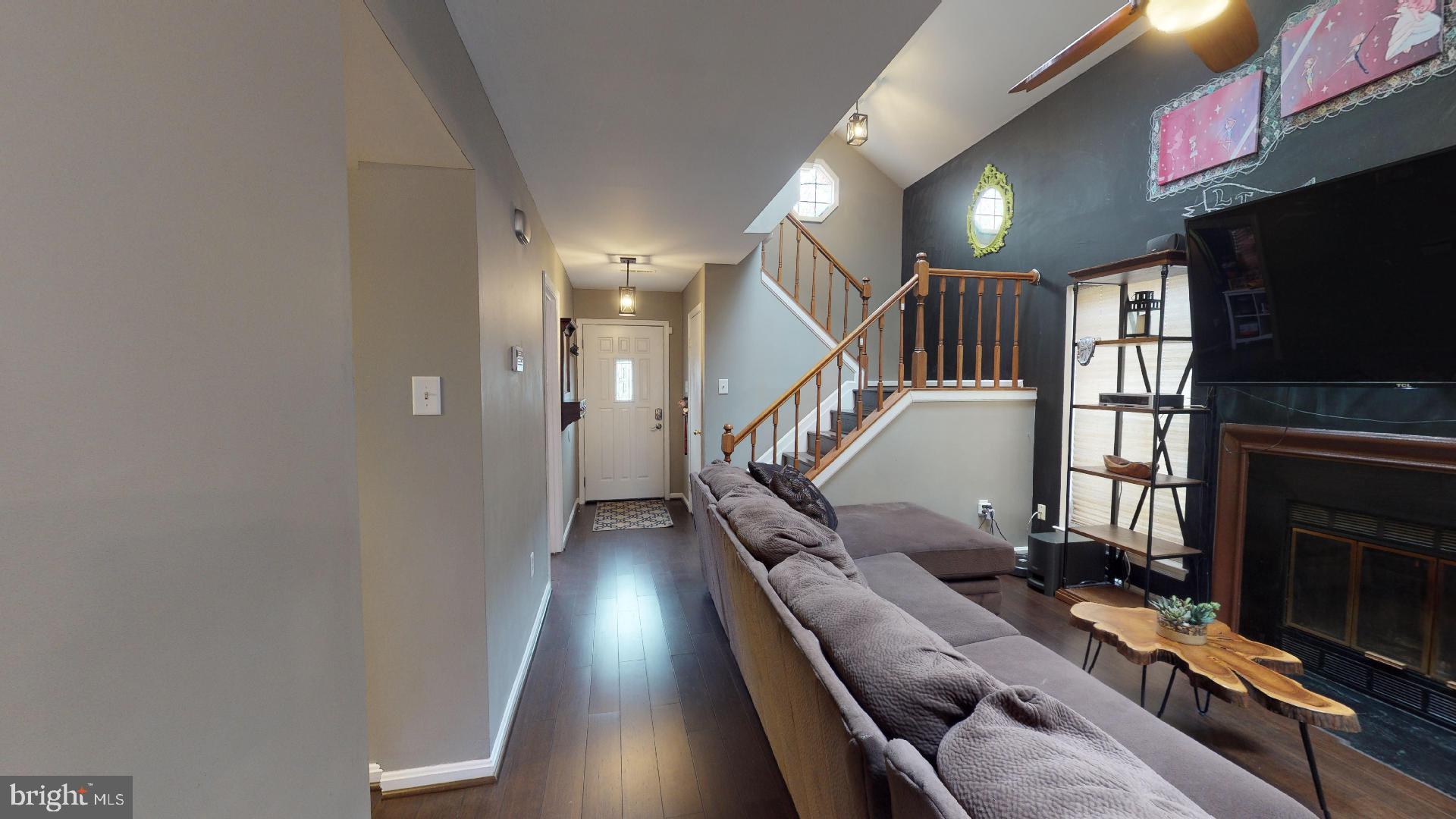 ENFIELD CHASE PLAT FOUR - Residential