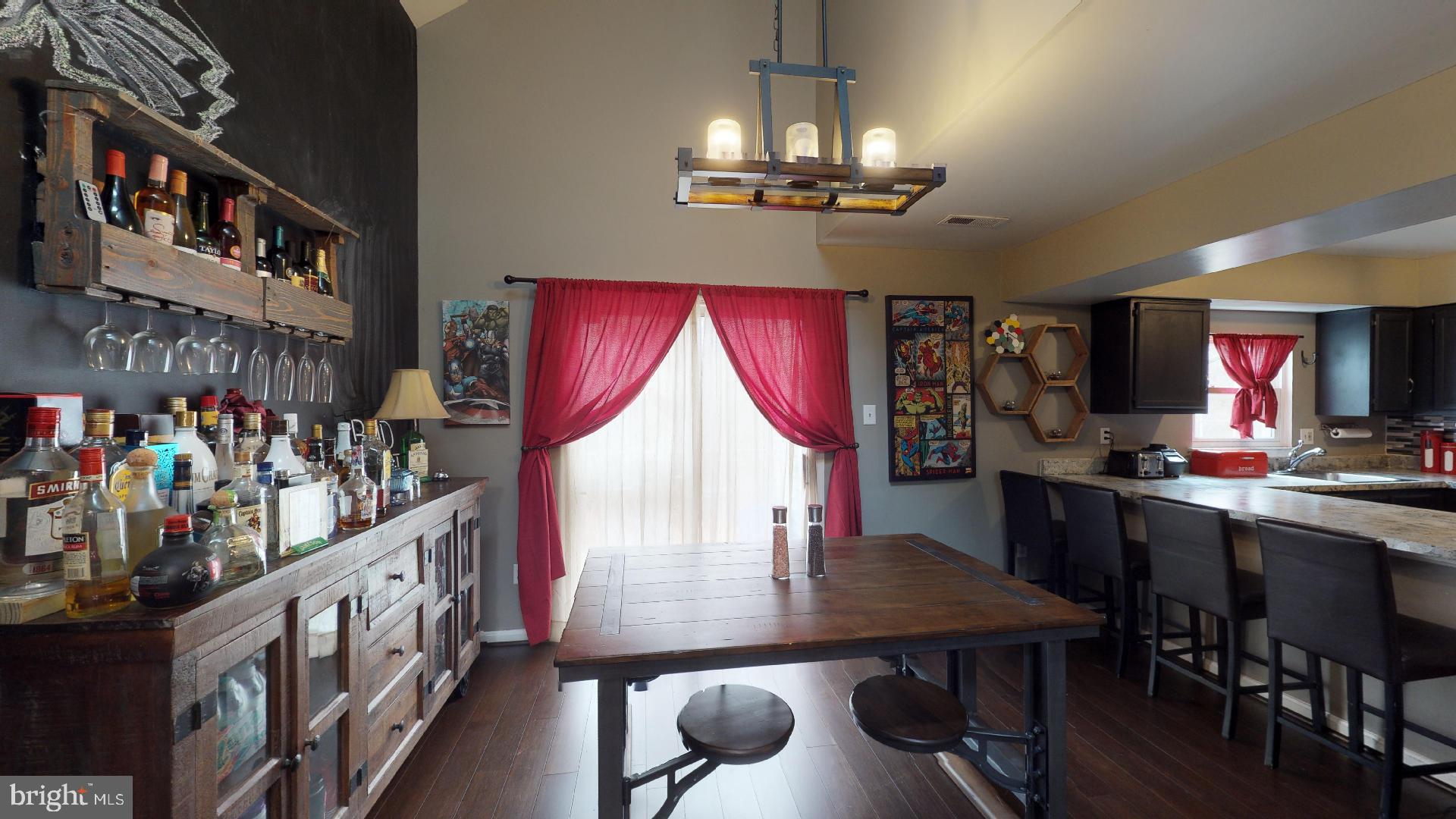 ENFIELD CHASE PLAT FOUR - Residential