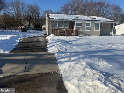 64 BRUCE DRIVE WOODBURY NJ 08096