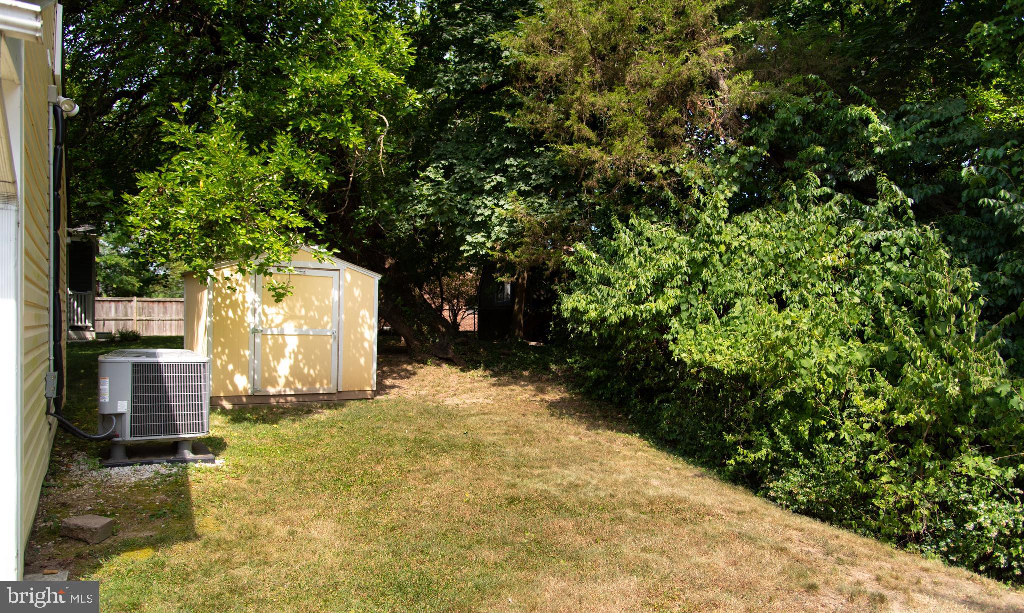 CAROLE HIGHLANDS - Residential