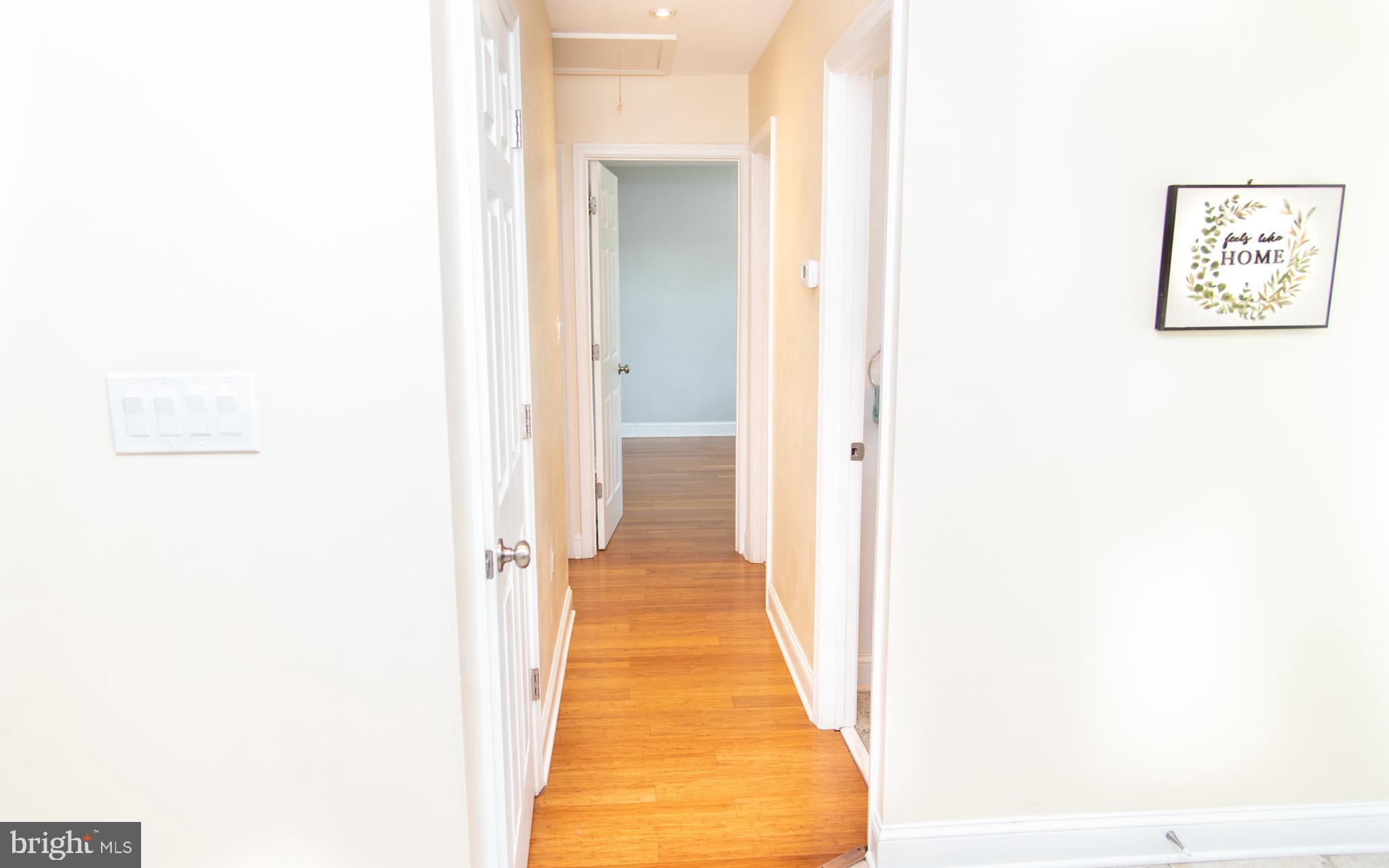 CAROLE HIGHLANDS - Residential