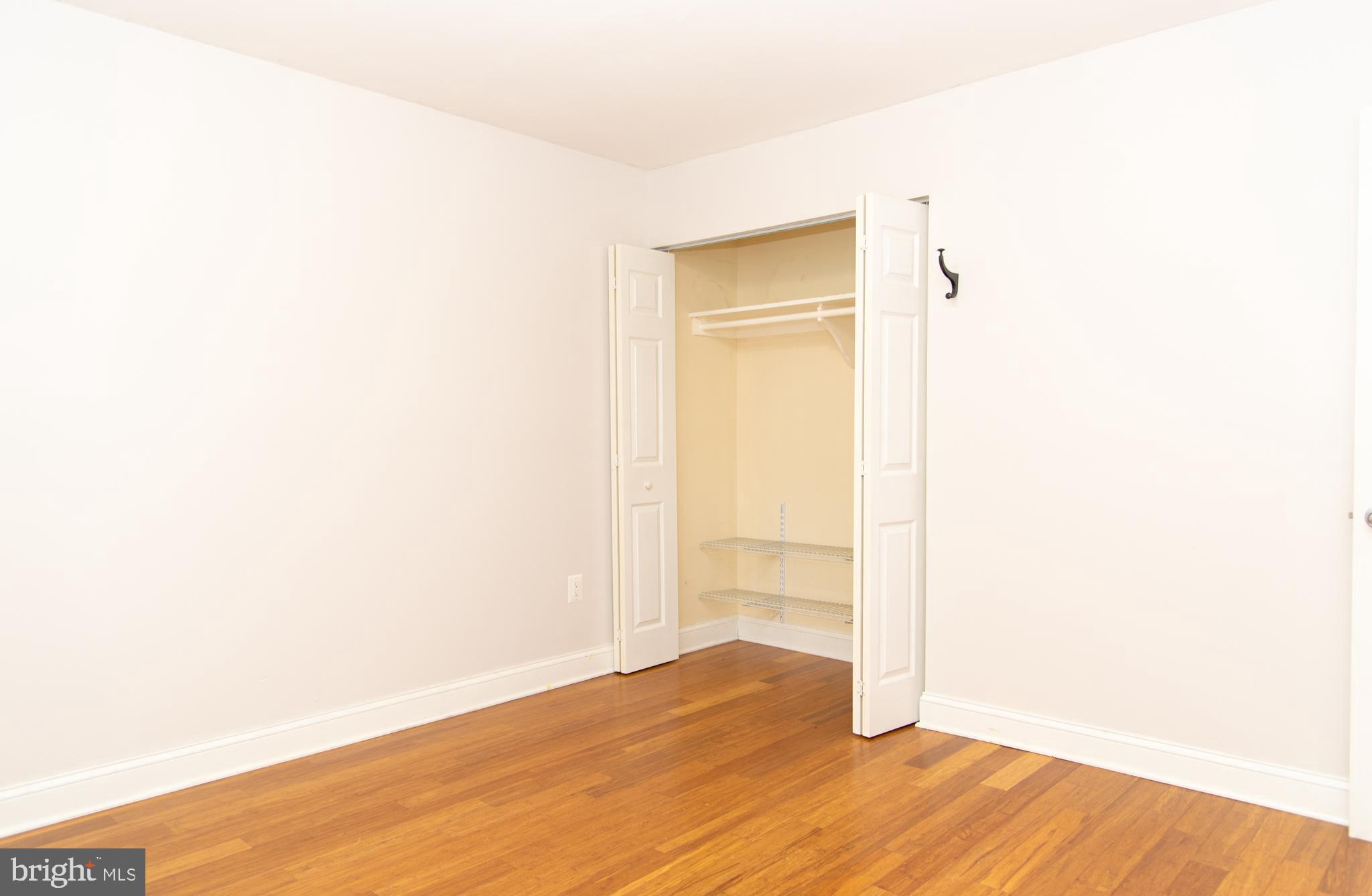 CAROLE HIGHLANDS - Residential