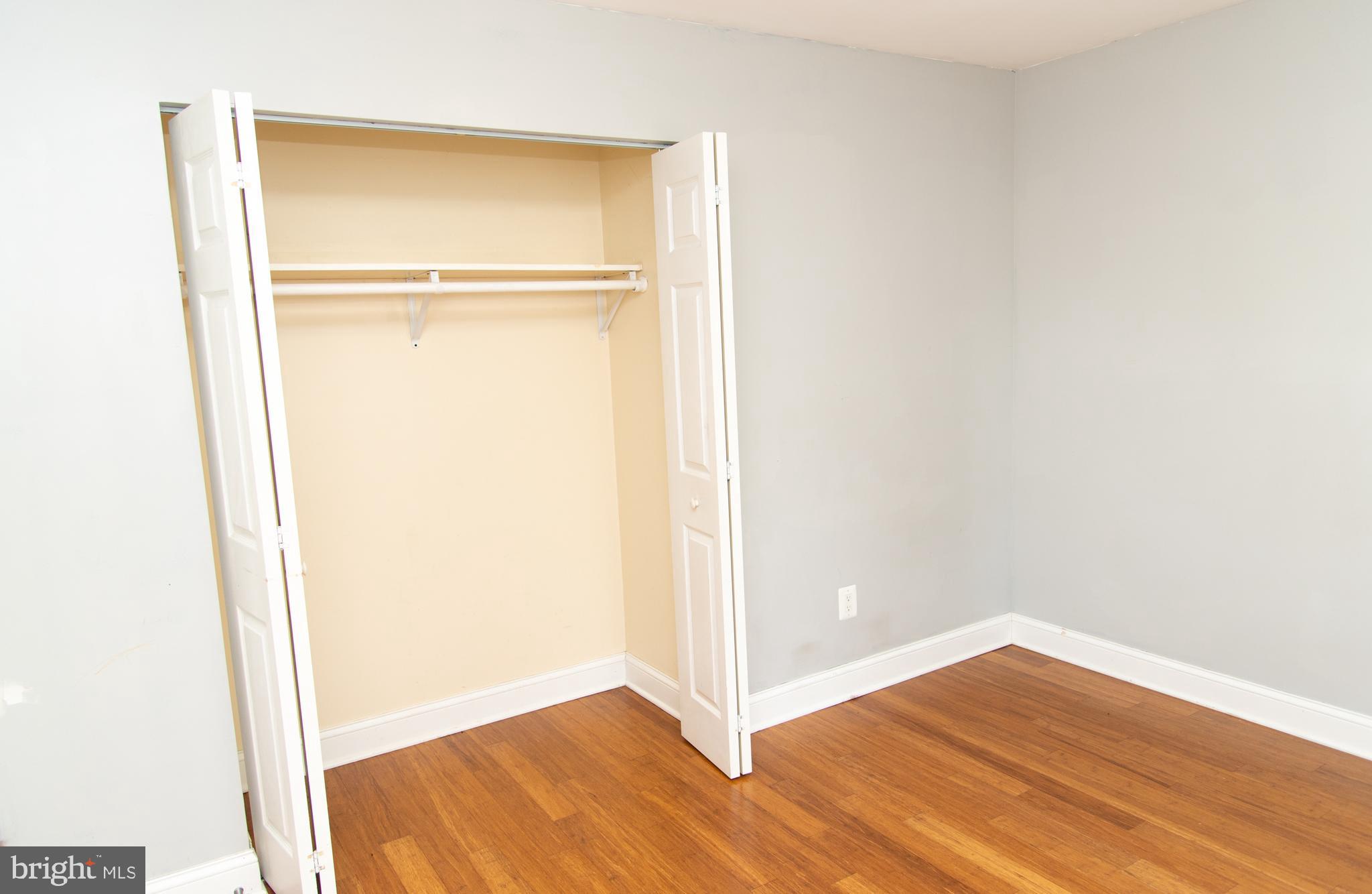 CAROLE HIGHLANDS - Residential