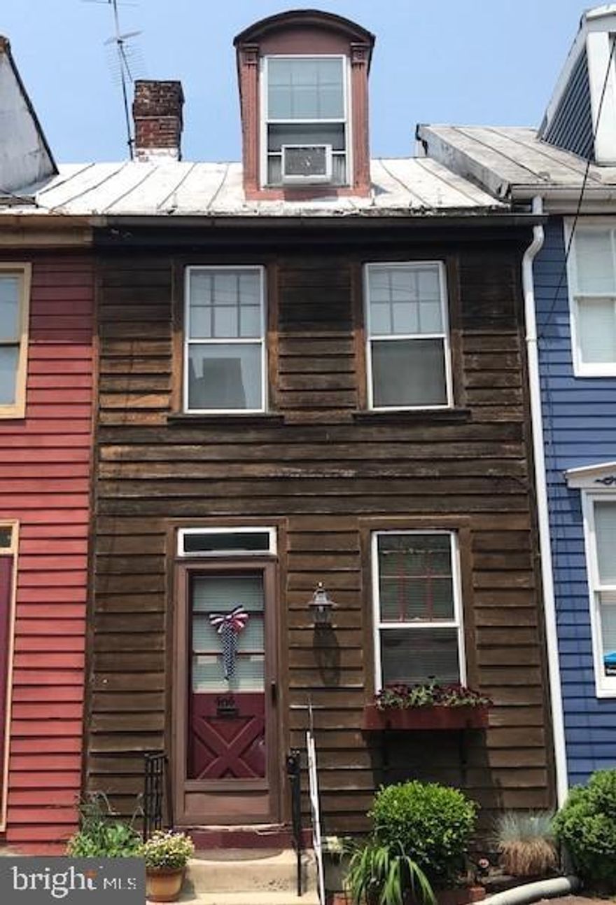 Quaint home situated on a quiet, picturesque street in the Fox Ridge Historic district. Located just a couple blocks from the Capital complex, Broad Street Market, Midtown Book Scholar, HMAC and numerous eateries. First floor laundry. Fenced courtyard area with deck; shared right of way at rear of property. Has current long-term tenant on 'month to month' lease; may be willing to rent from new owner or will vacate prior to settlement.