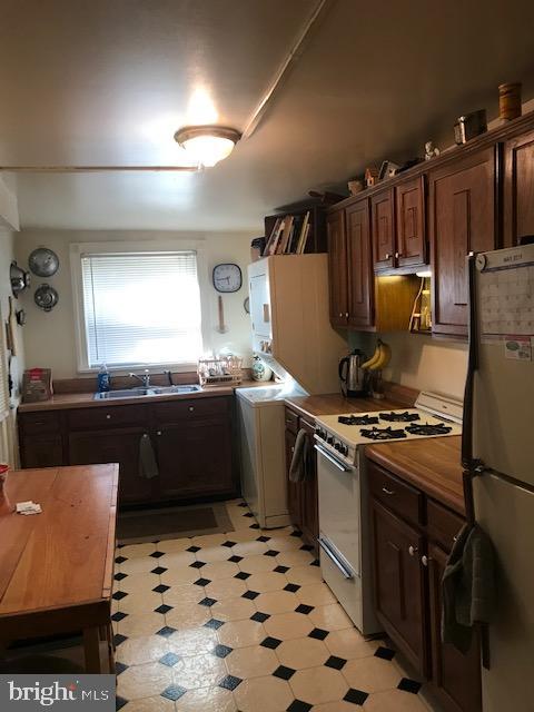 FOX RIDGE - Residential