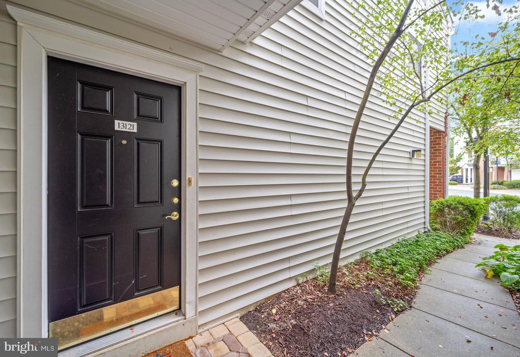 Photo of 13121 Marcey Creek Road, HERNDON, VA 20171 (MLS # VAFX2264462)
