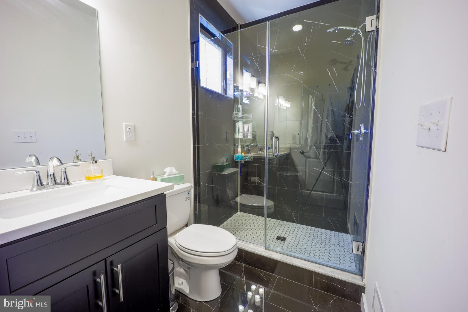 EAST KENSINGTON - Residential Lease