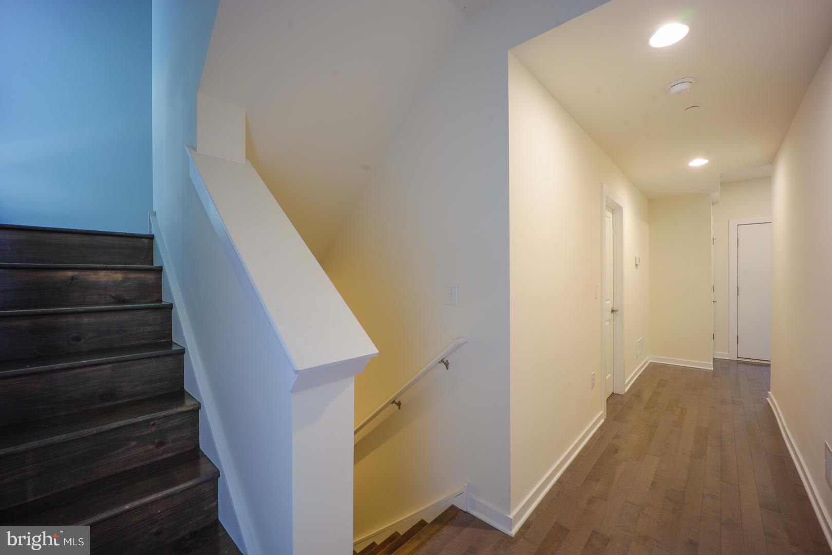 EAST KENSINGTON - Residential Lease