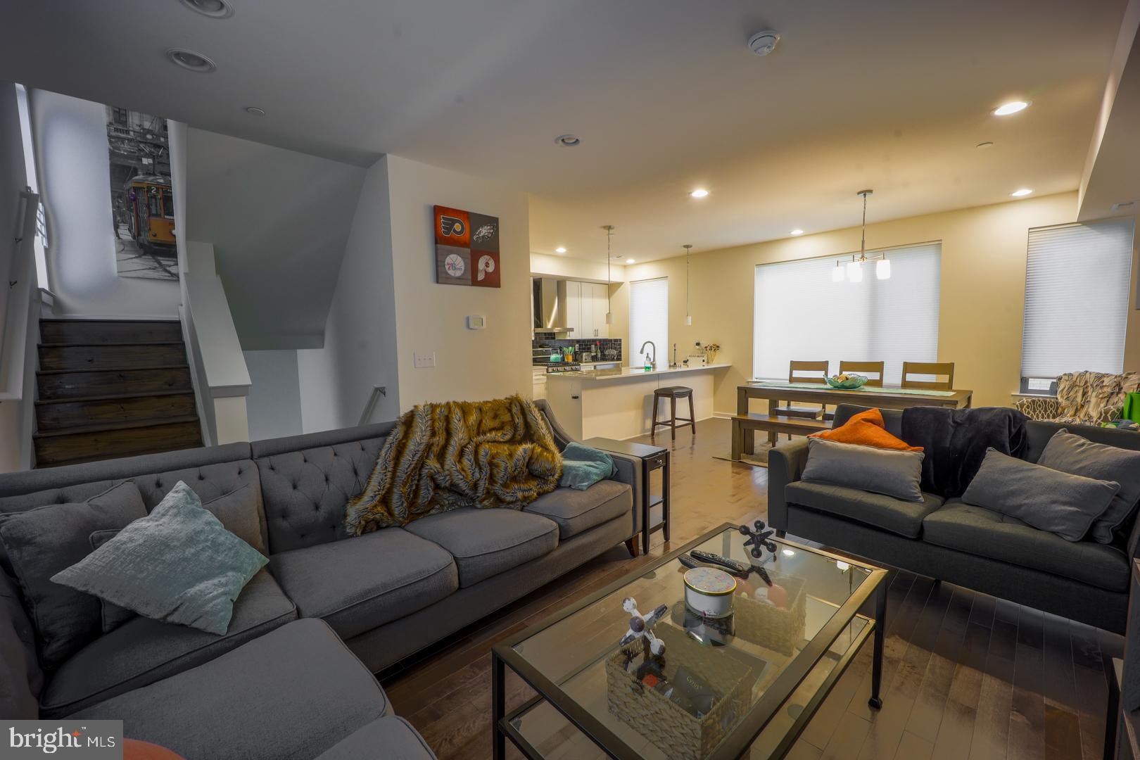 EAST KENSINGTON - Residential Lease