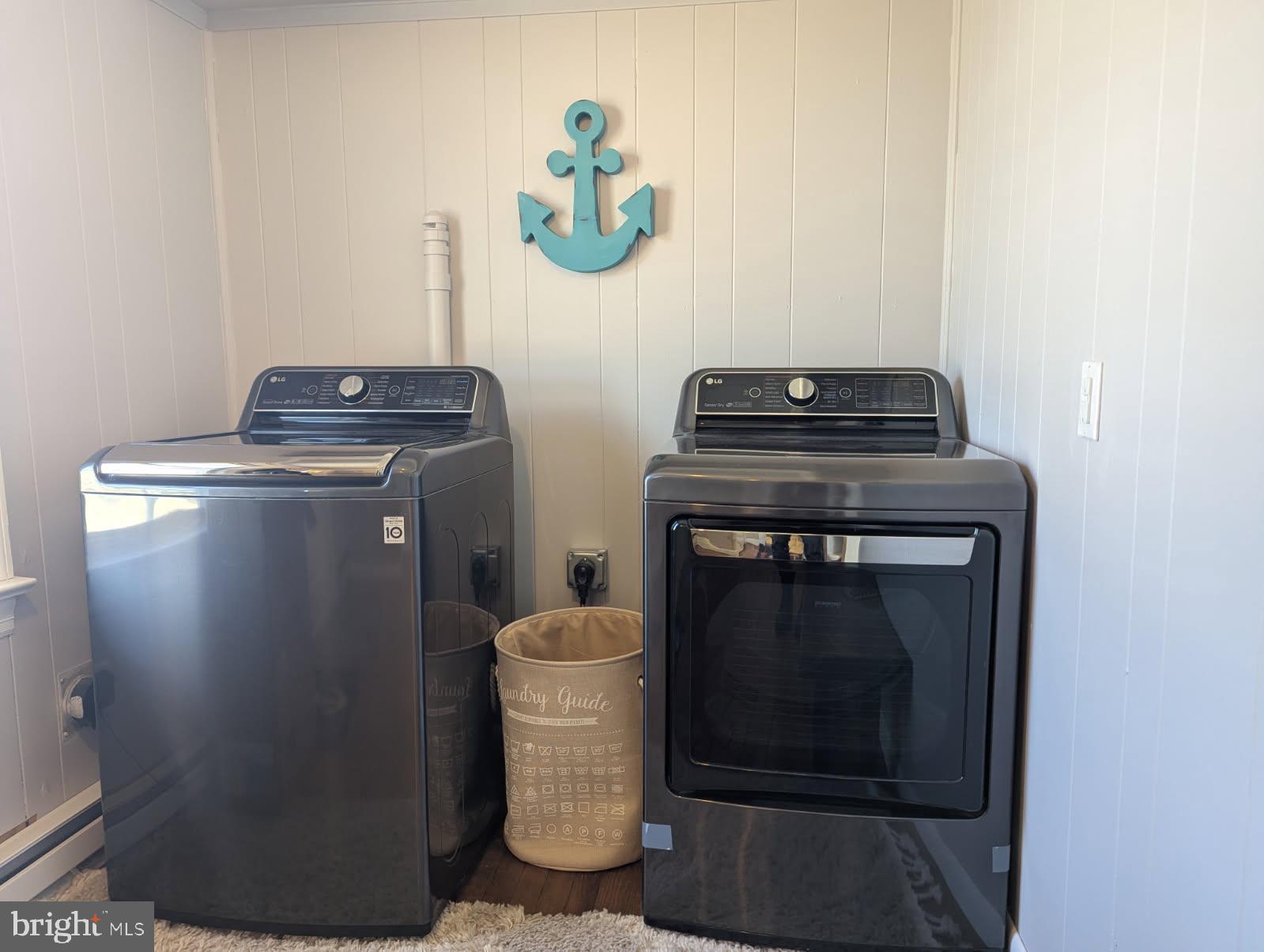 CAMBRIDGE - Residential