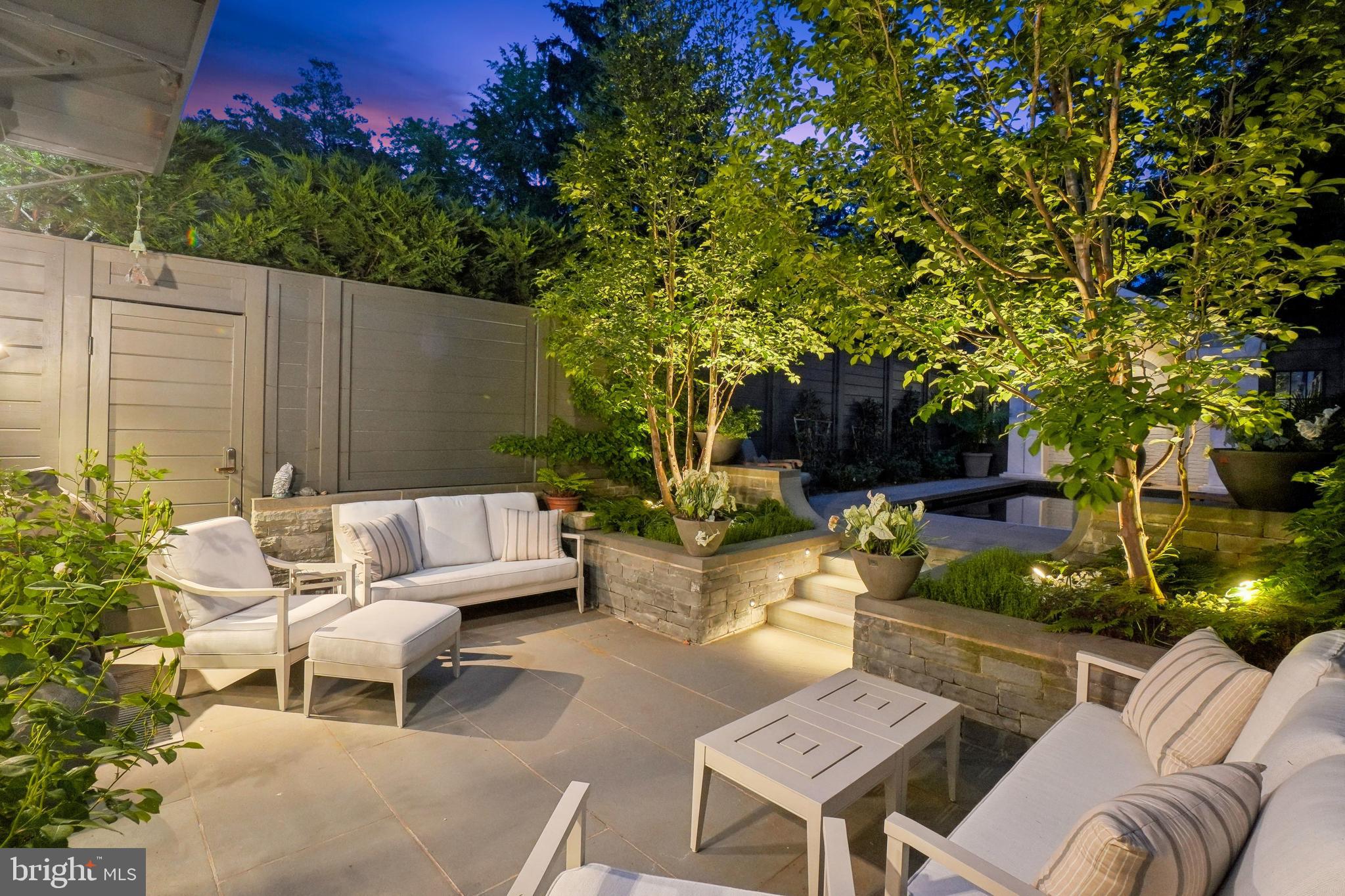GEORGETOWN - Residential