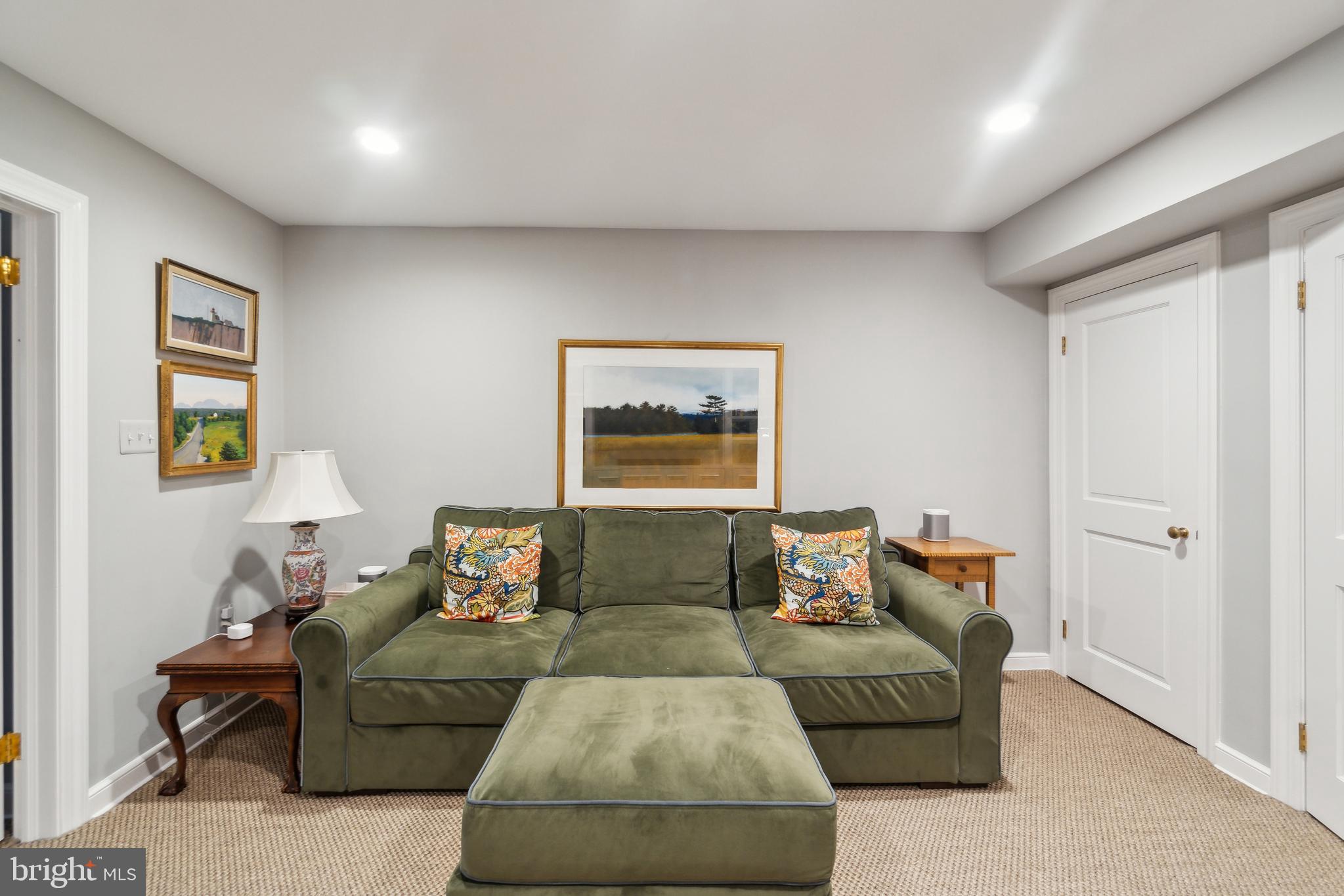 GEORGETOWN - Residential
