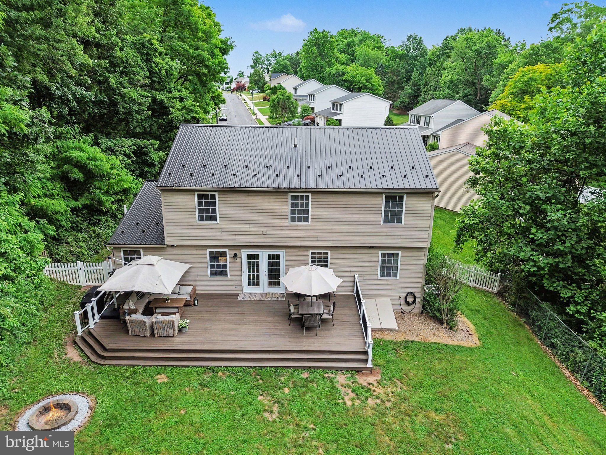 419 HIDDEN VALLEY ROAD