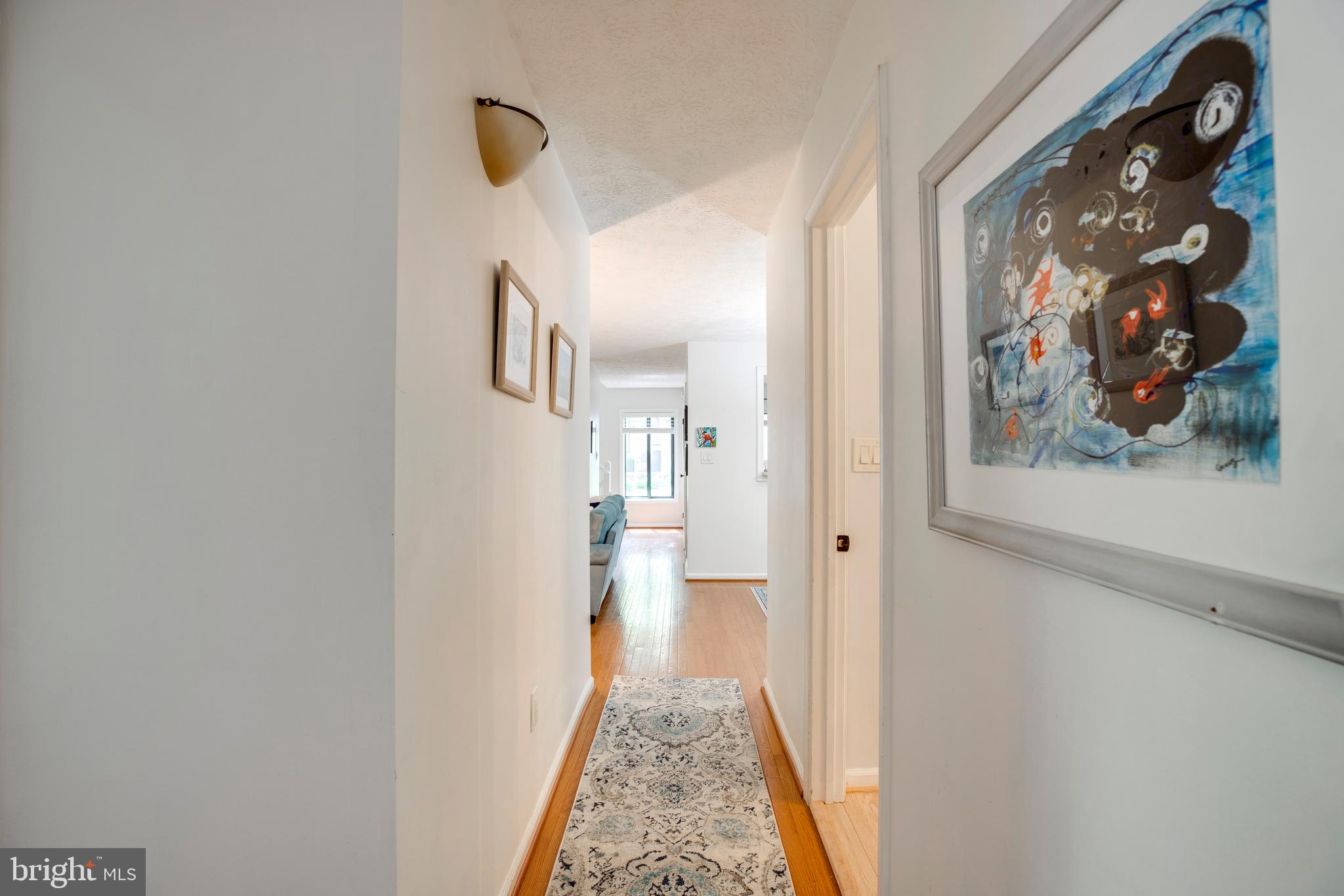 HUNTERS CROSSING - Residential