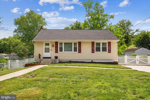 8907 58TH COLLEGE PARK MD 20740