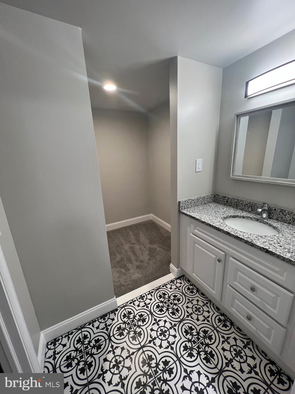 MAJORS CHOICE - Residential