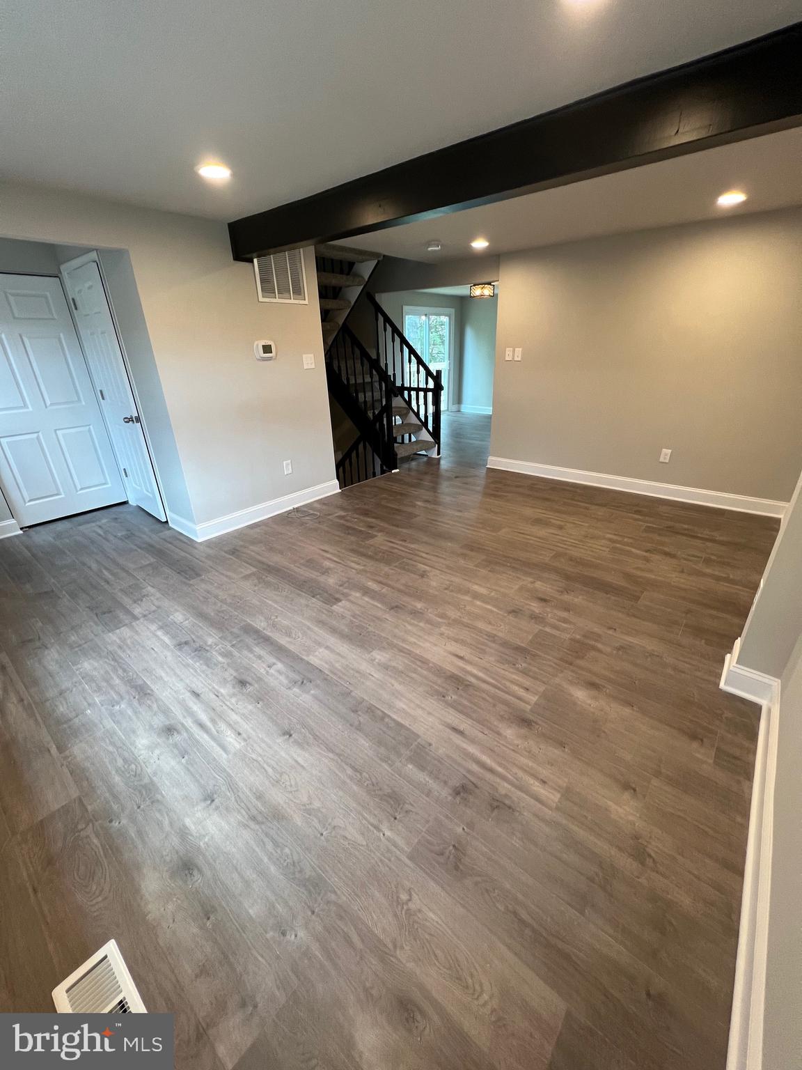 MAJORS CHOICE - Residential