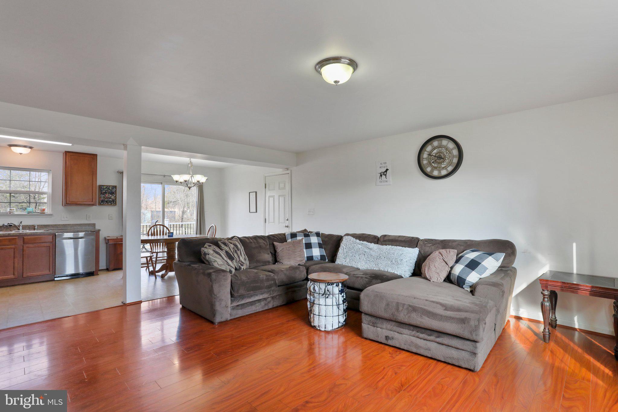 SUMMER HILL - Residential