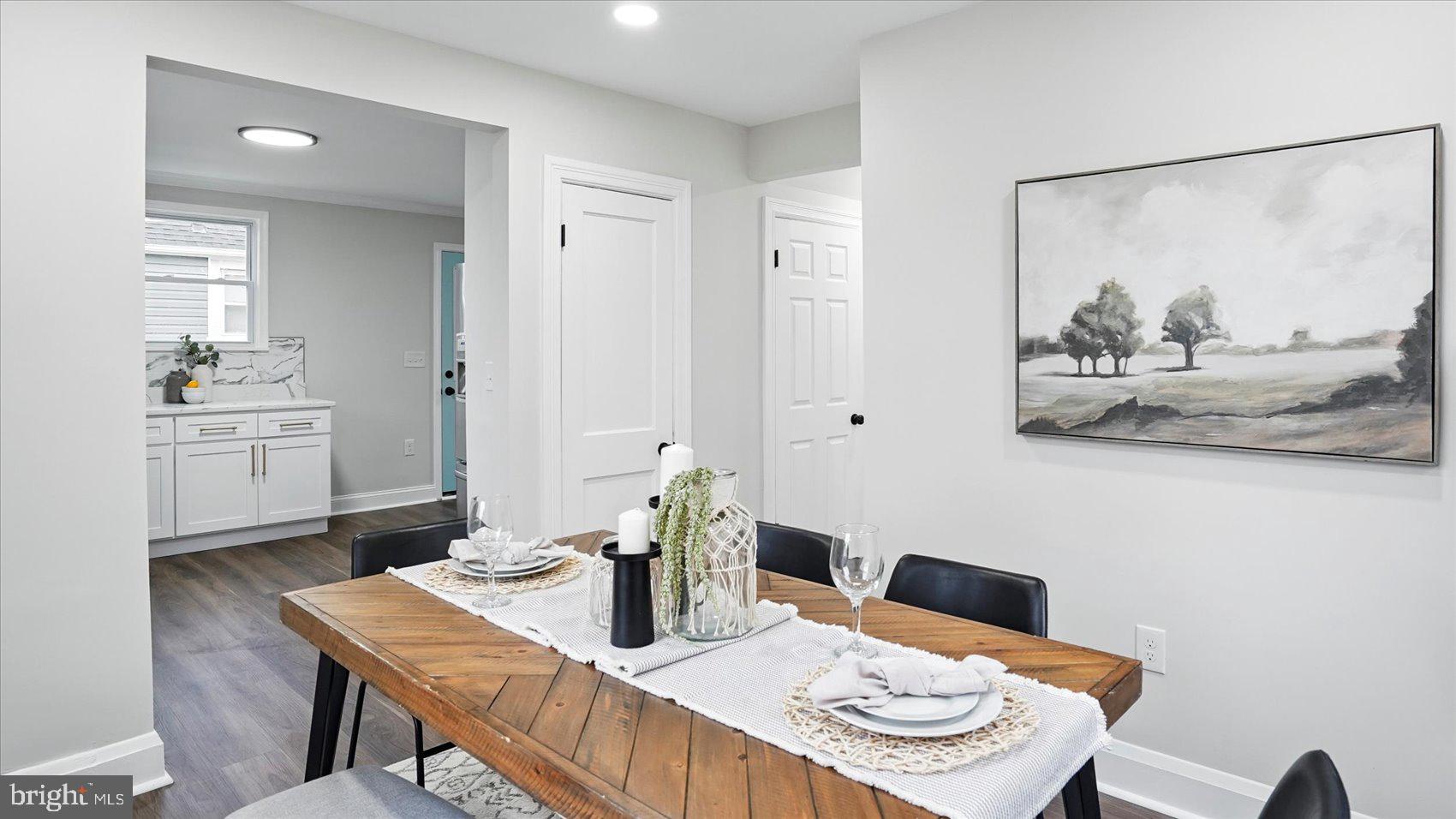 CEDAR CREST - Residential