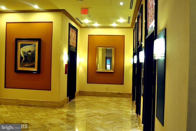 NORTHAMPTON PLACE - Residential Lease