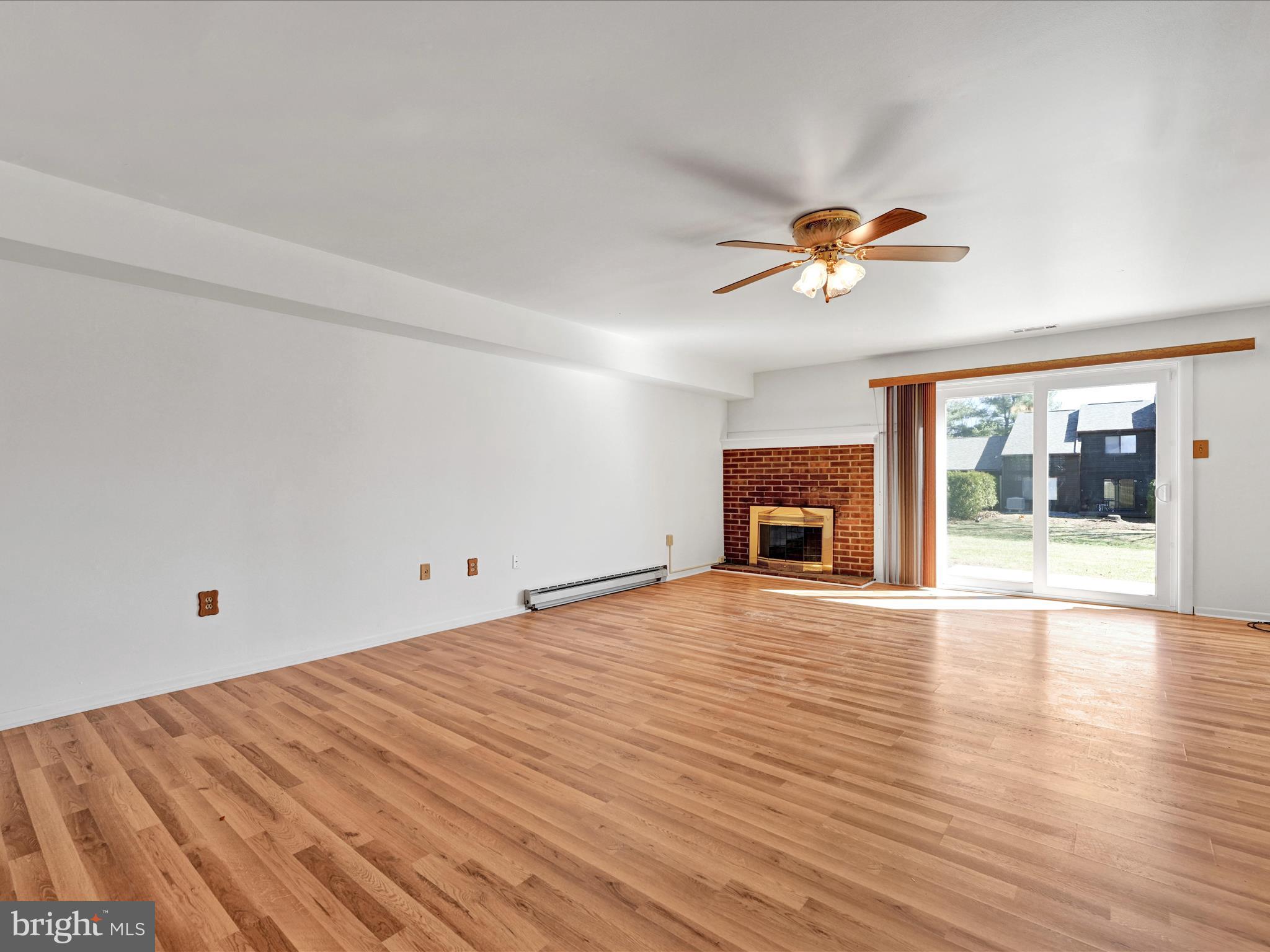 PINE BROOK - Residential