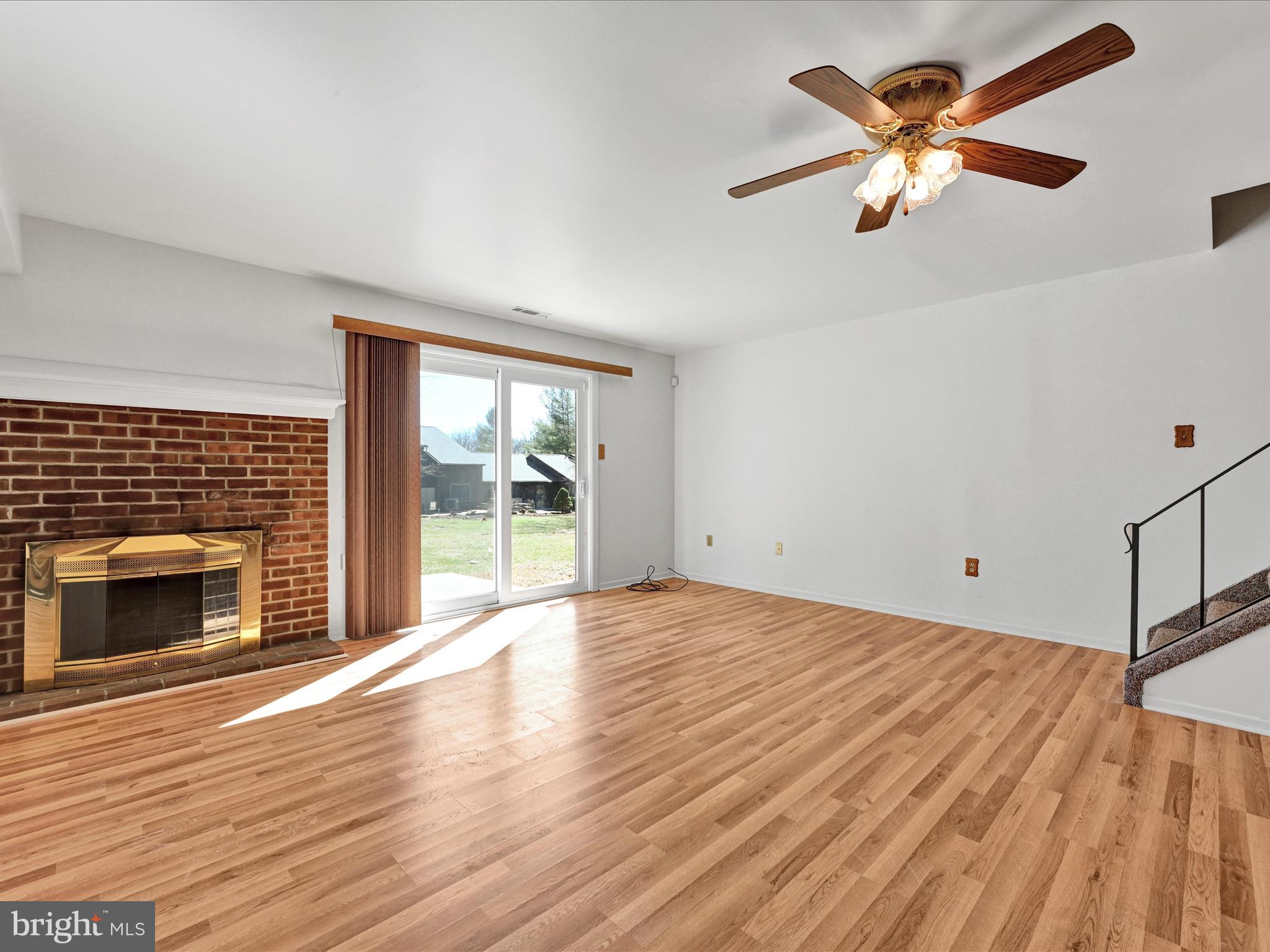 PINE BROOK - Residential