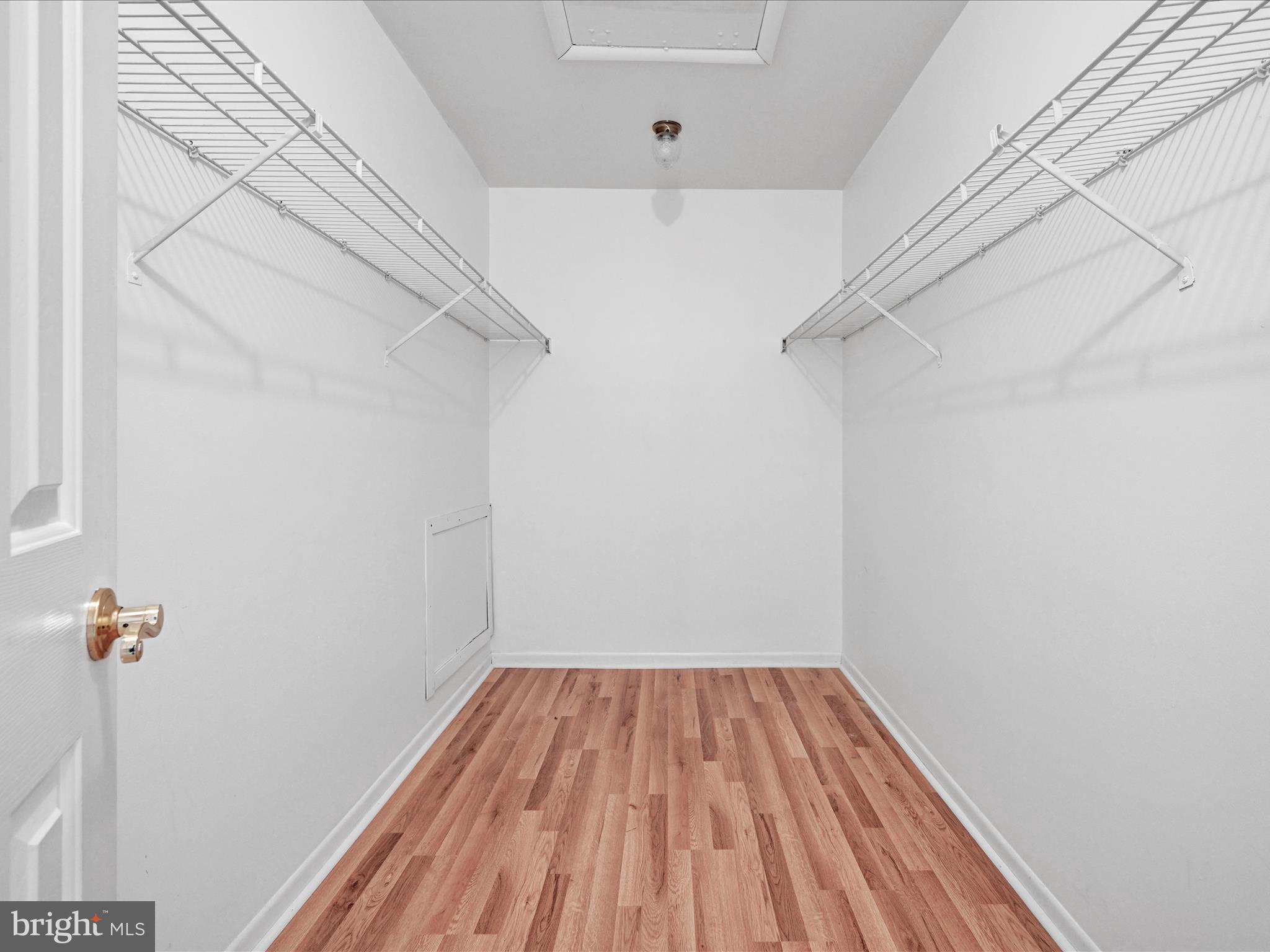 PINE BROOK - Residential