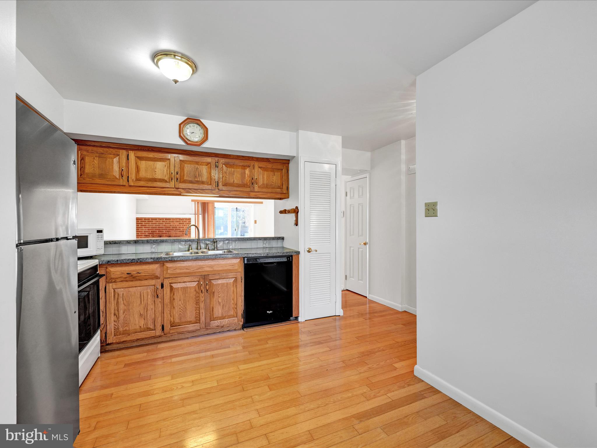 PINE BROOK - Residential