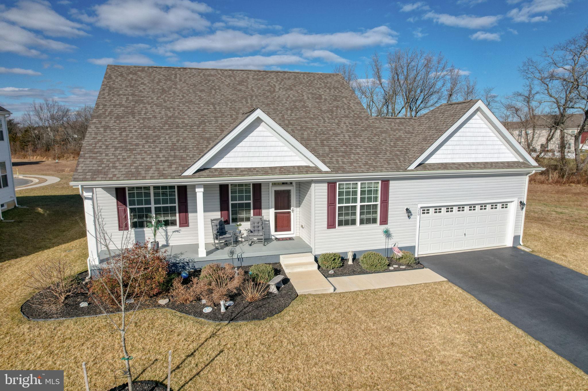 FORTY NINE PINES - Residential