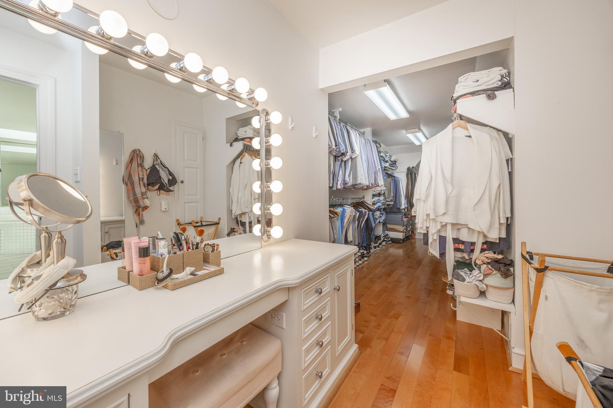 ROSEDALE - Residential