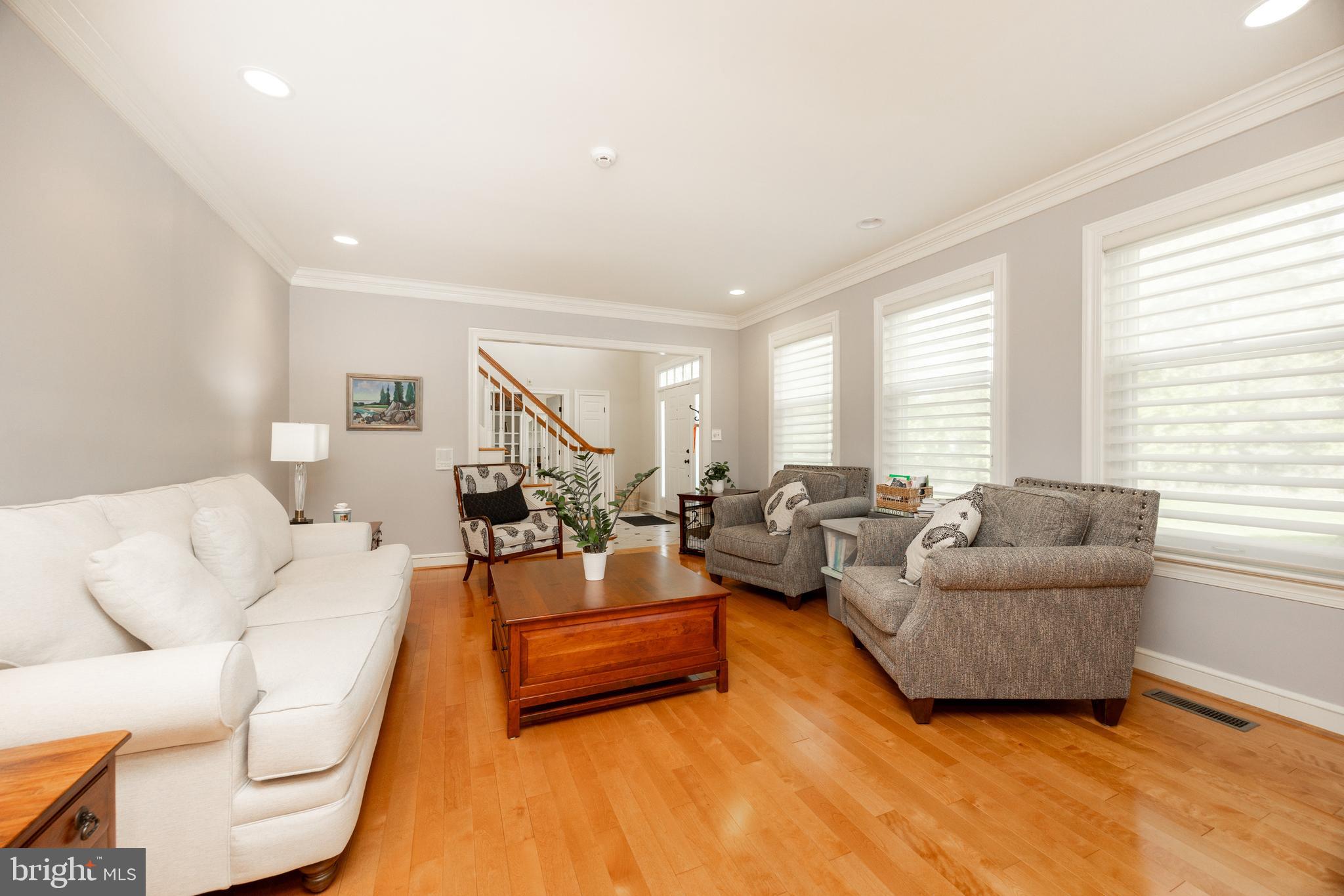 ROSEDALE - Residential