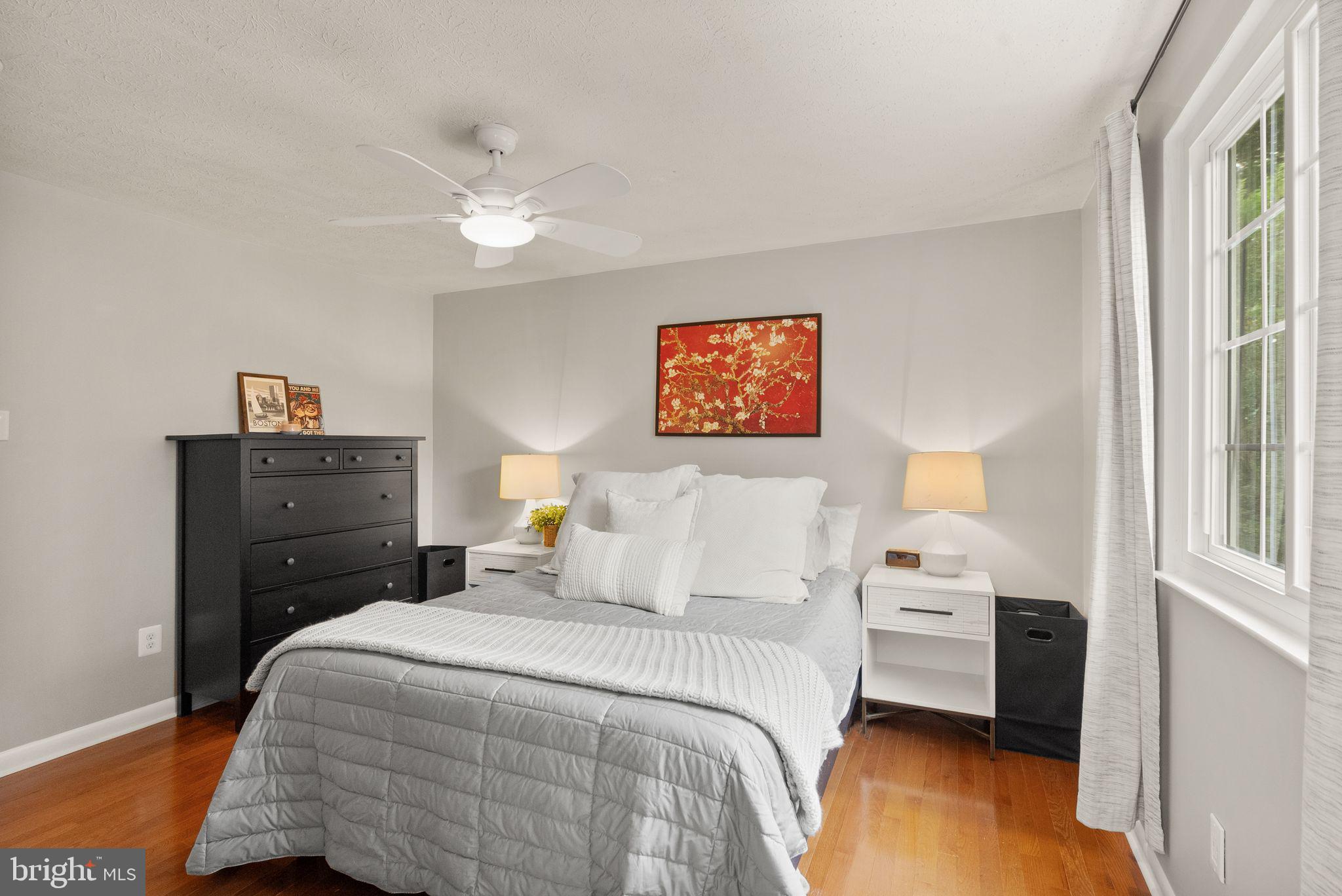 STONEYBROOKE - Residential