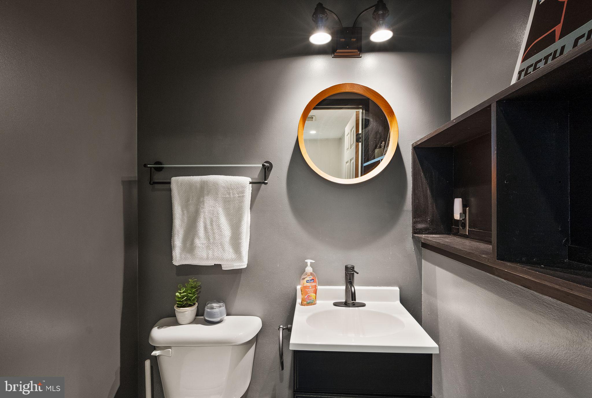 STONEYBROOKE - Residential