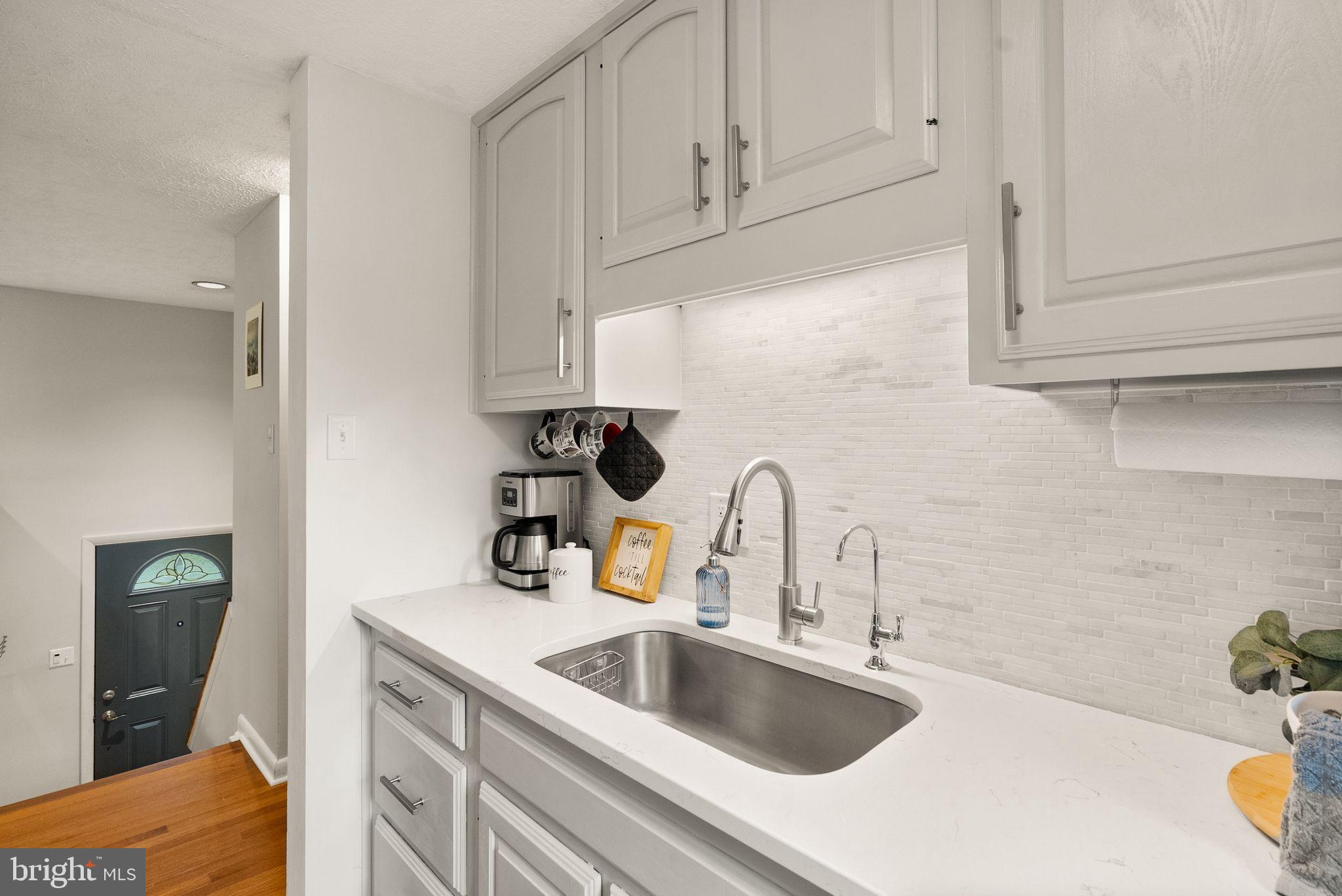 STONEYBROOKE - Residential