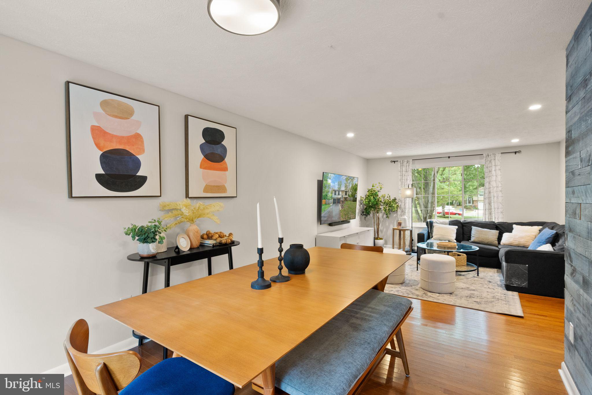 STONEYBROOKE - Residential