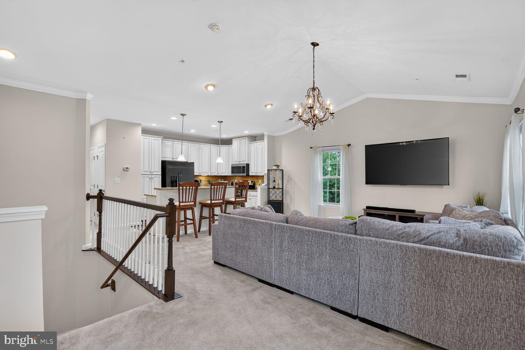 42284 TACKROOM TERRACE