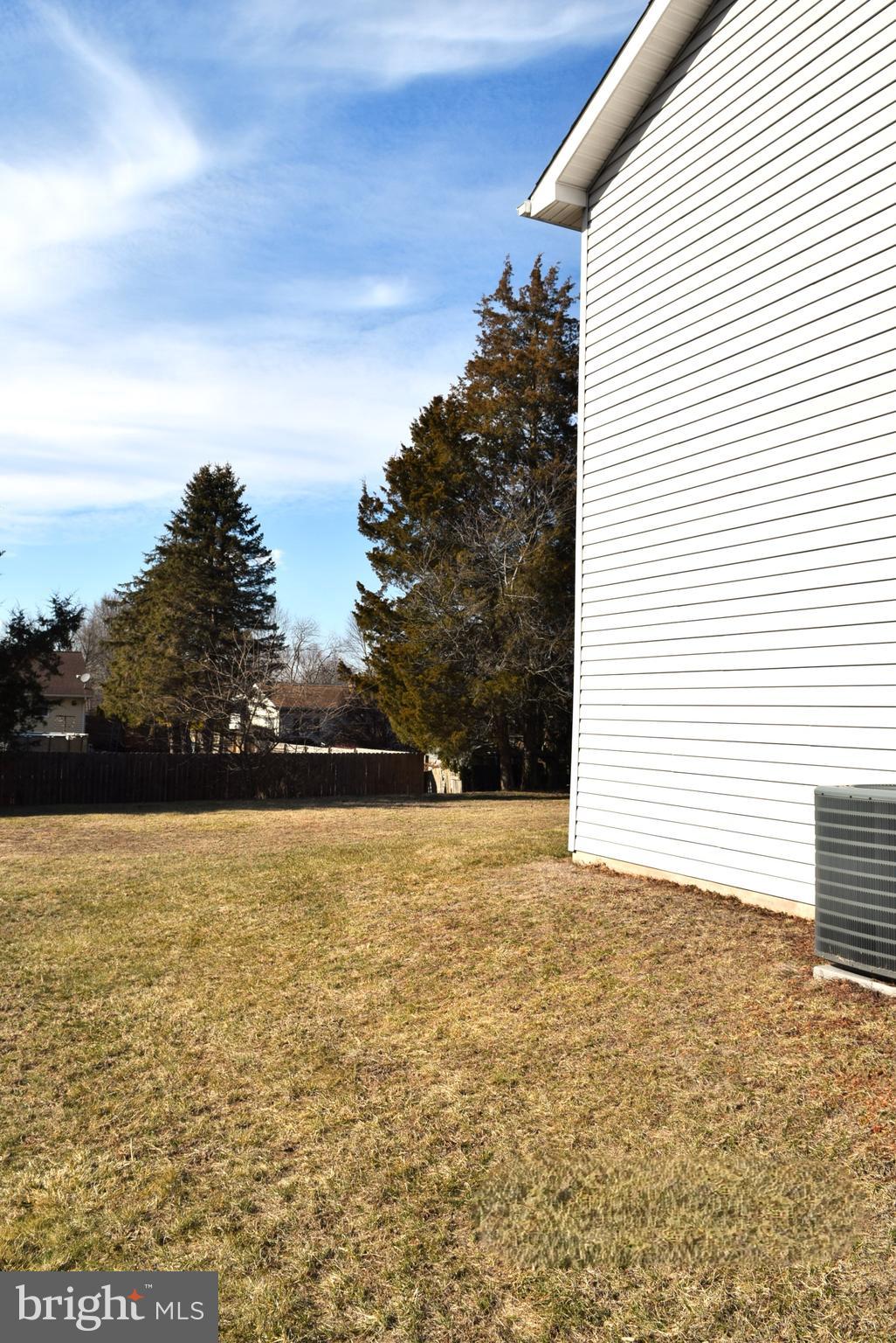 NOBLES RIDGE - Residential