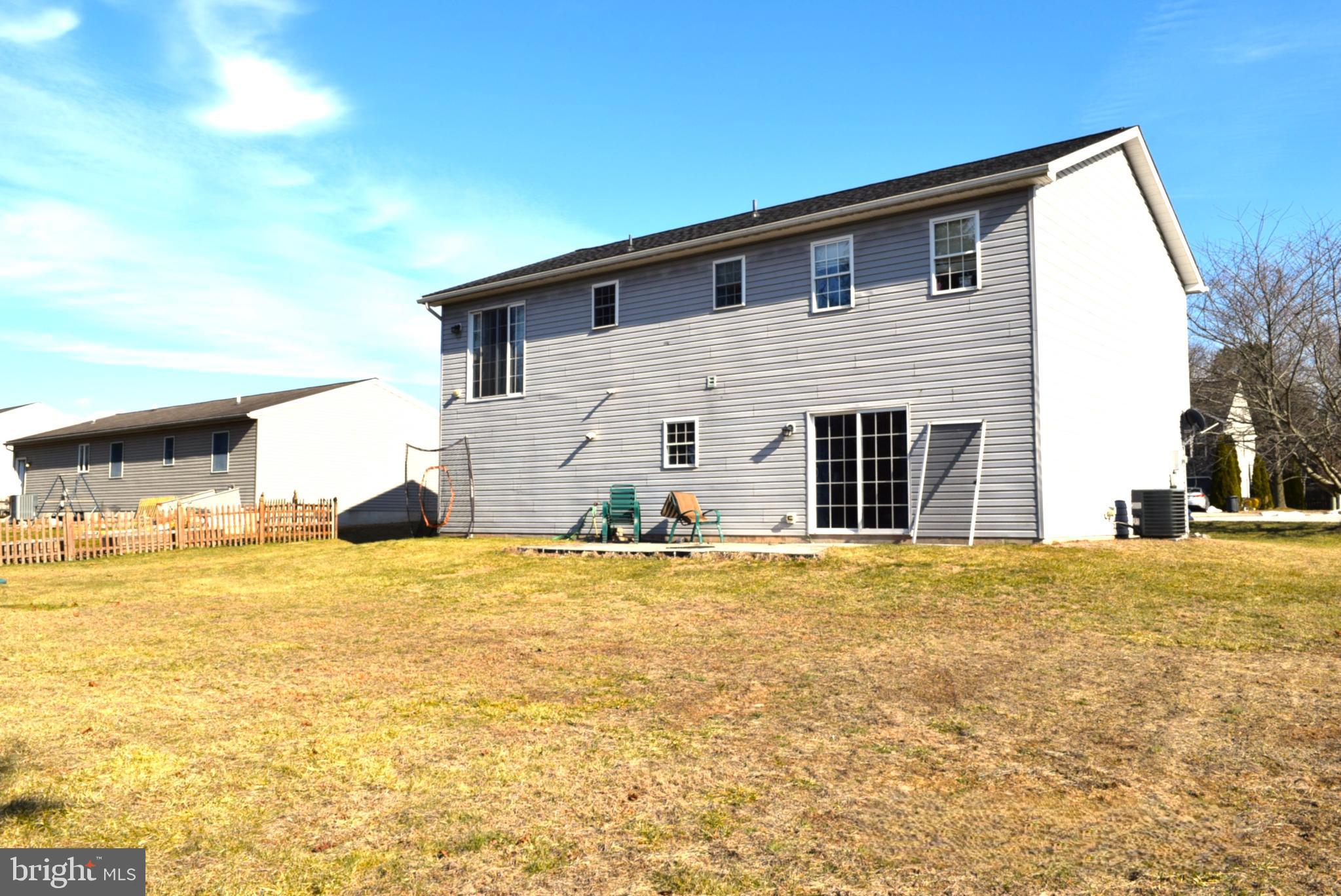 NOBLES RIDGE - Residential