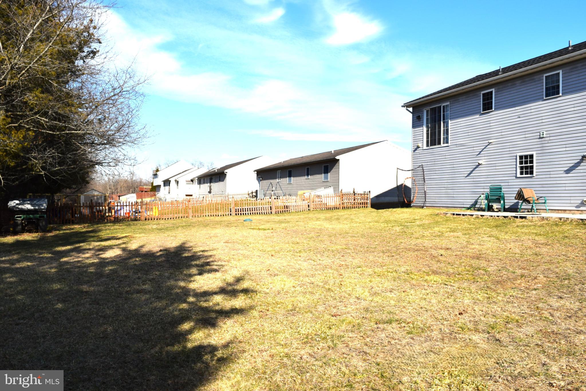 NOBLES RIDGE - Residential
