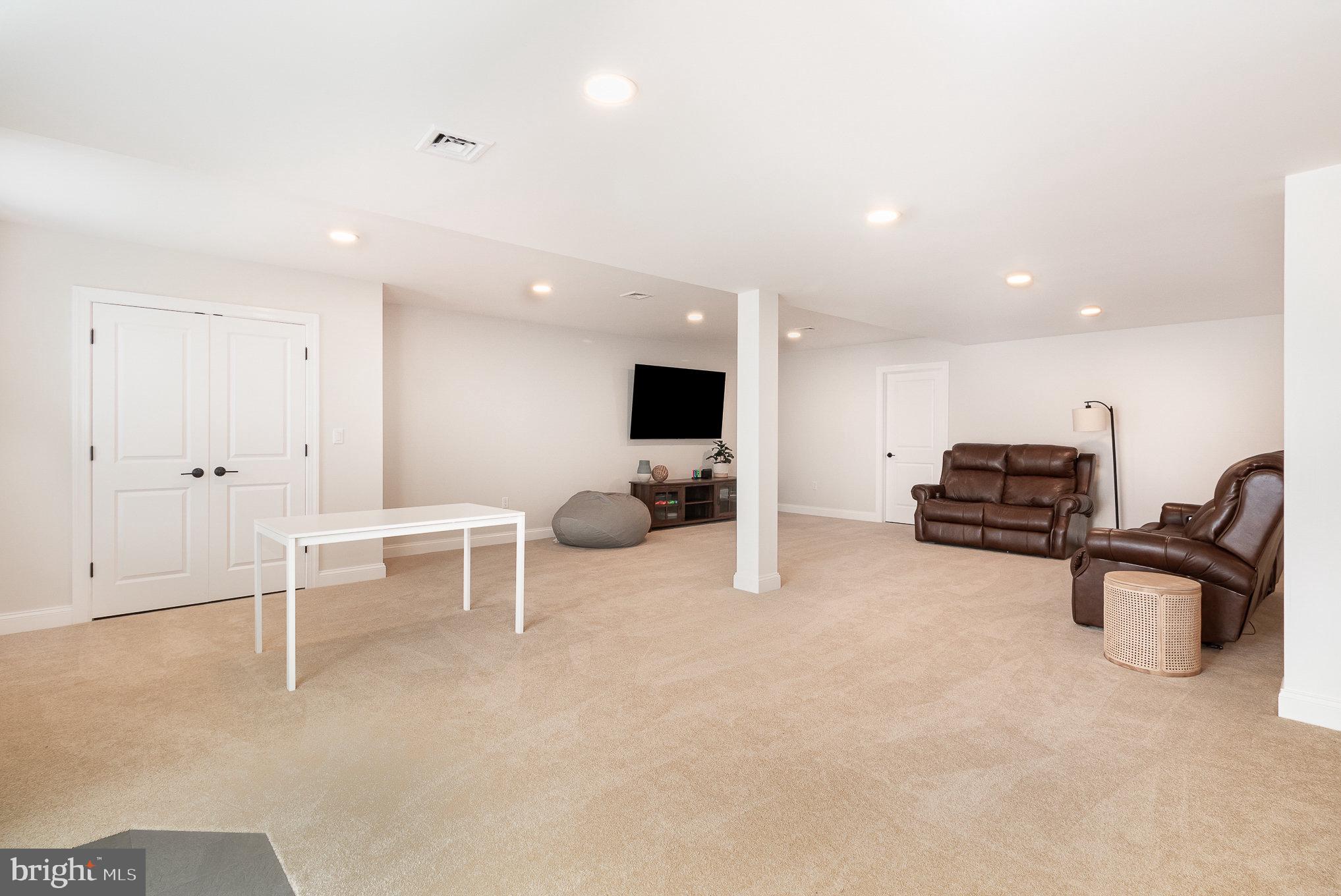 OLDE FORGE - Residential