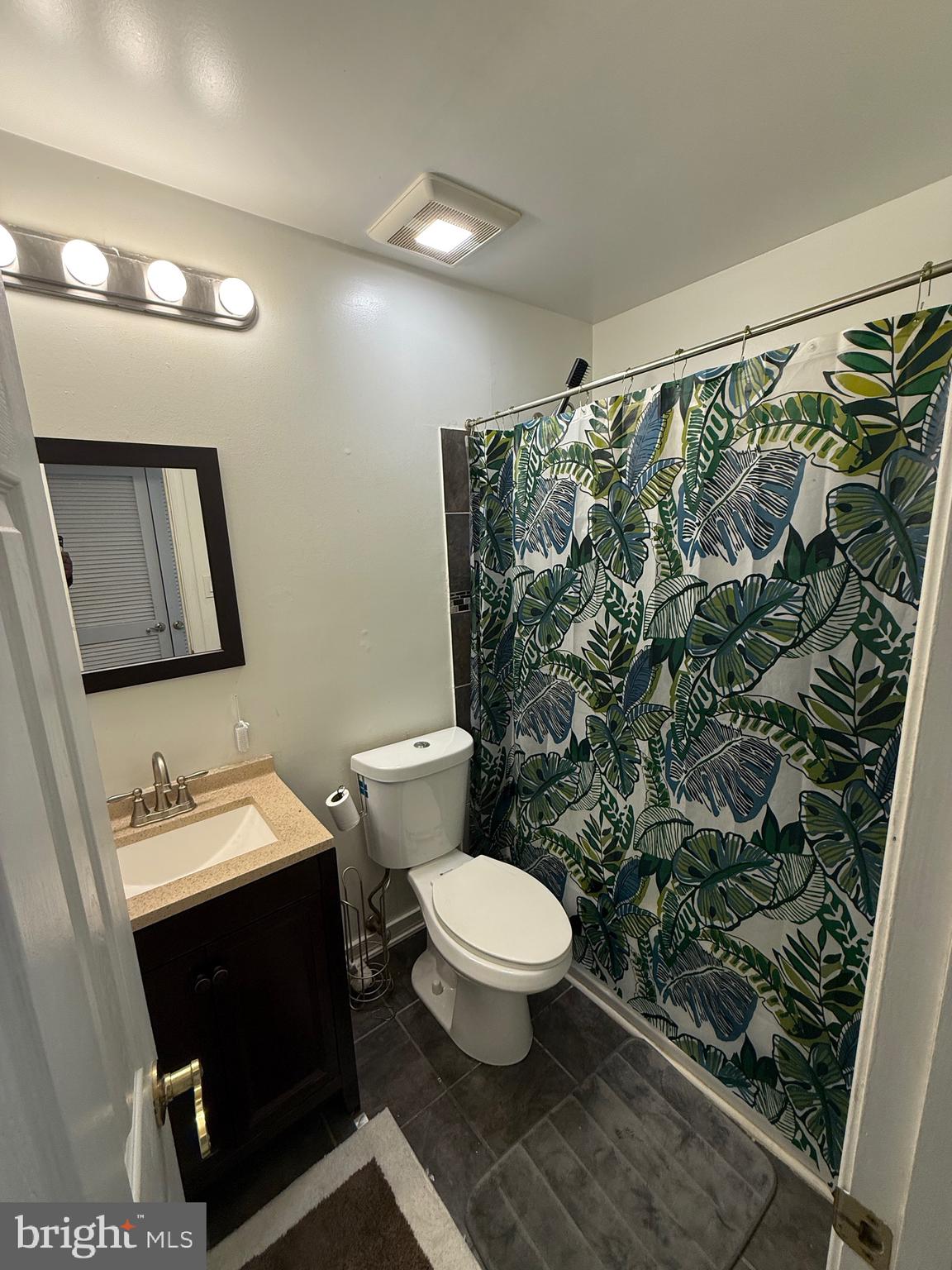 WILKINSON PLAZA - Residential