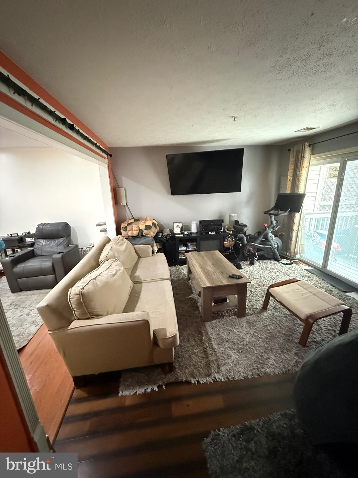 WILKINSON PLAZA - Residential