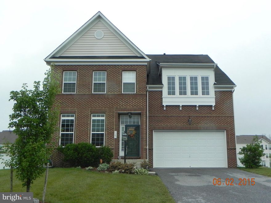 Beautiful home located in sought after Lakeview Brandywine! 5 bdrm, 4 1/2bth with gourmet kitchen - stainless steel appliances, to include a double oven, upgraded cabinets, granite countertops, and cooktop island. Huge master bdrm! Finished basement with 5th bdrm and full bath. Very large fenced in back yard. Minutes away from AAFB, the beltway, shopping & entertainment. This is a MUST SEE!!