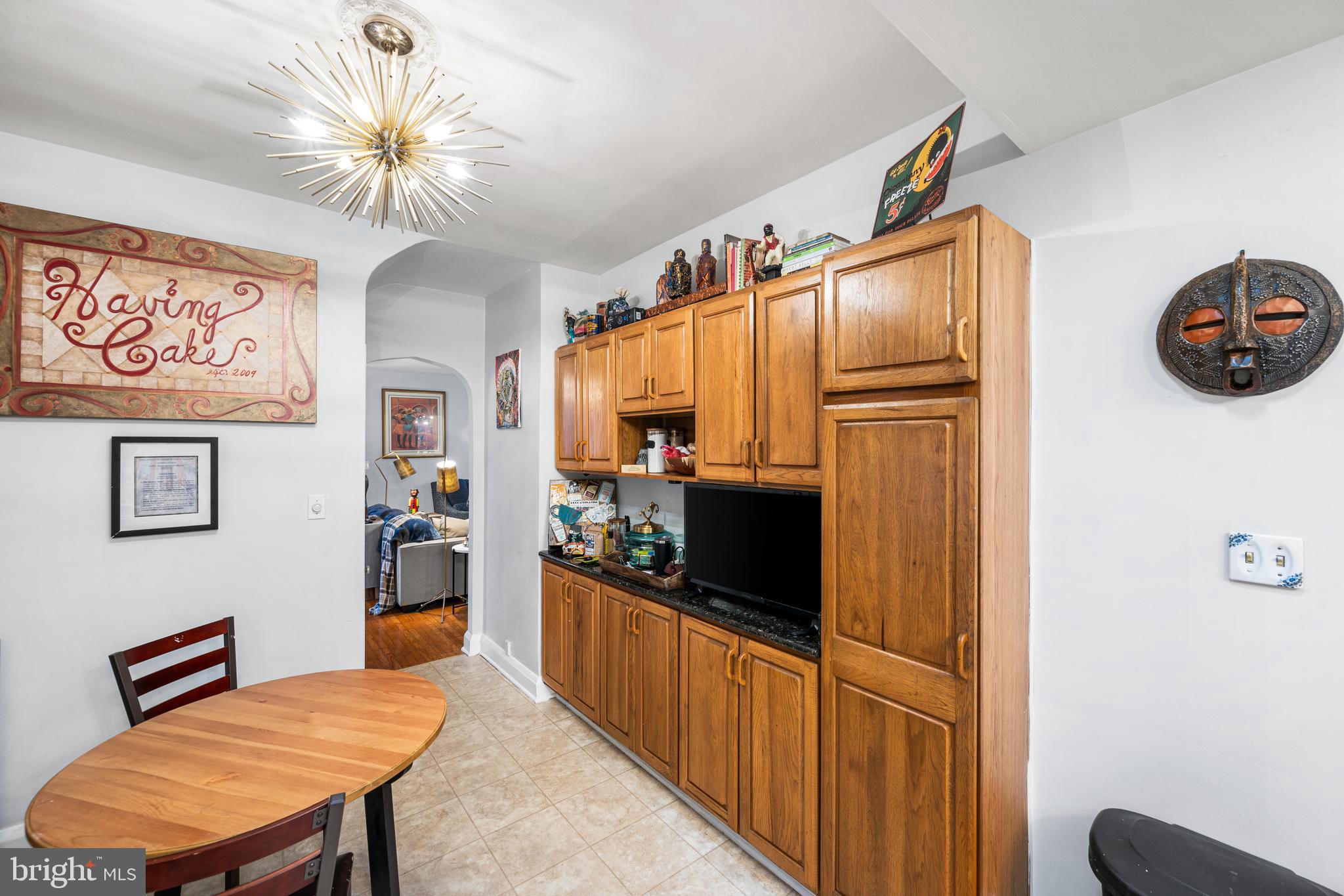 TEN HILLS - Residential