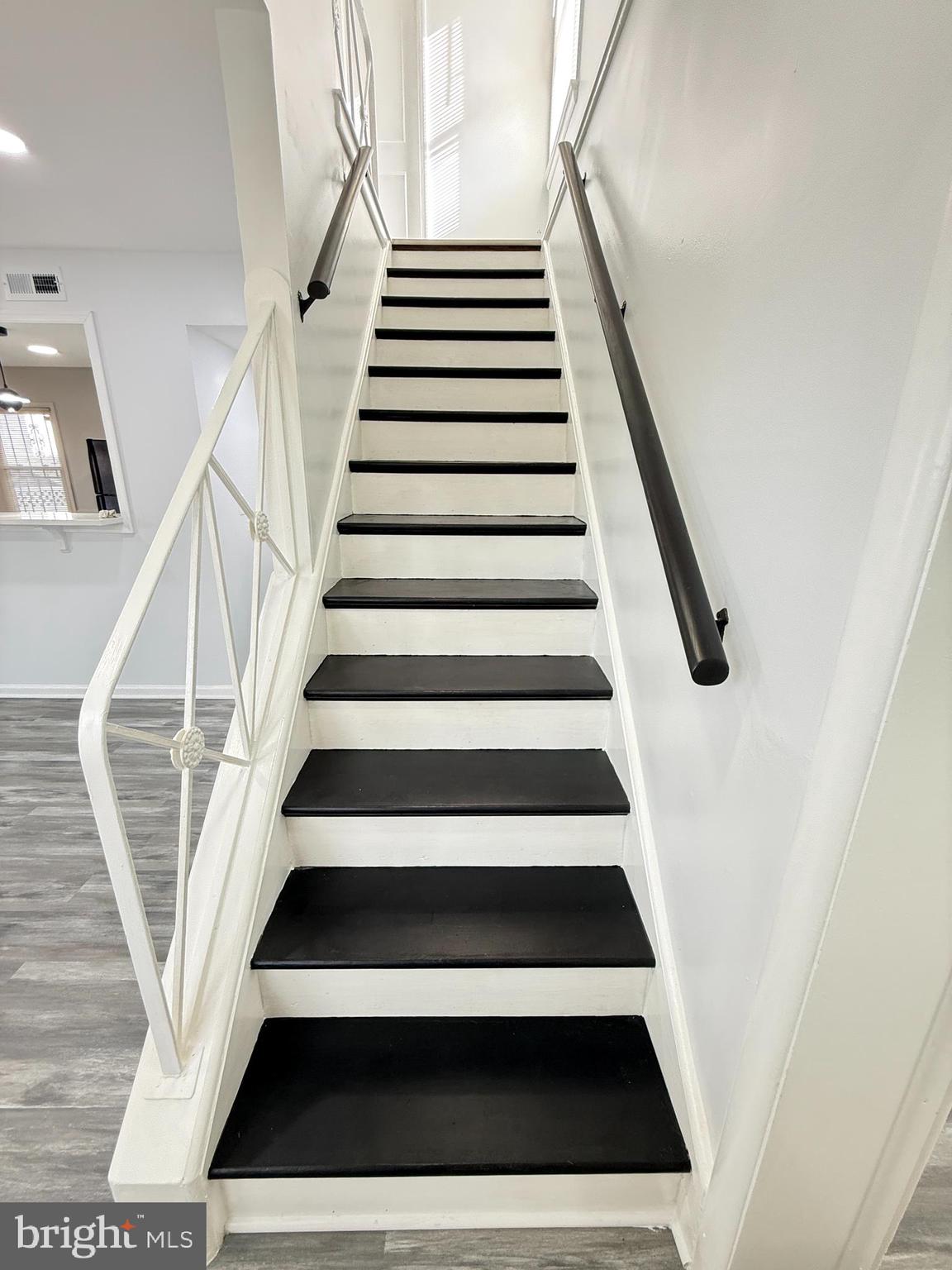 PARKLAWN - Residential