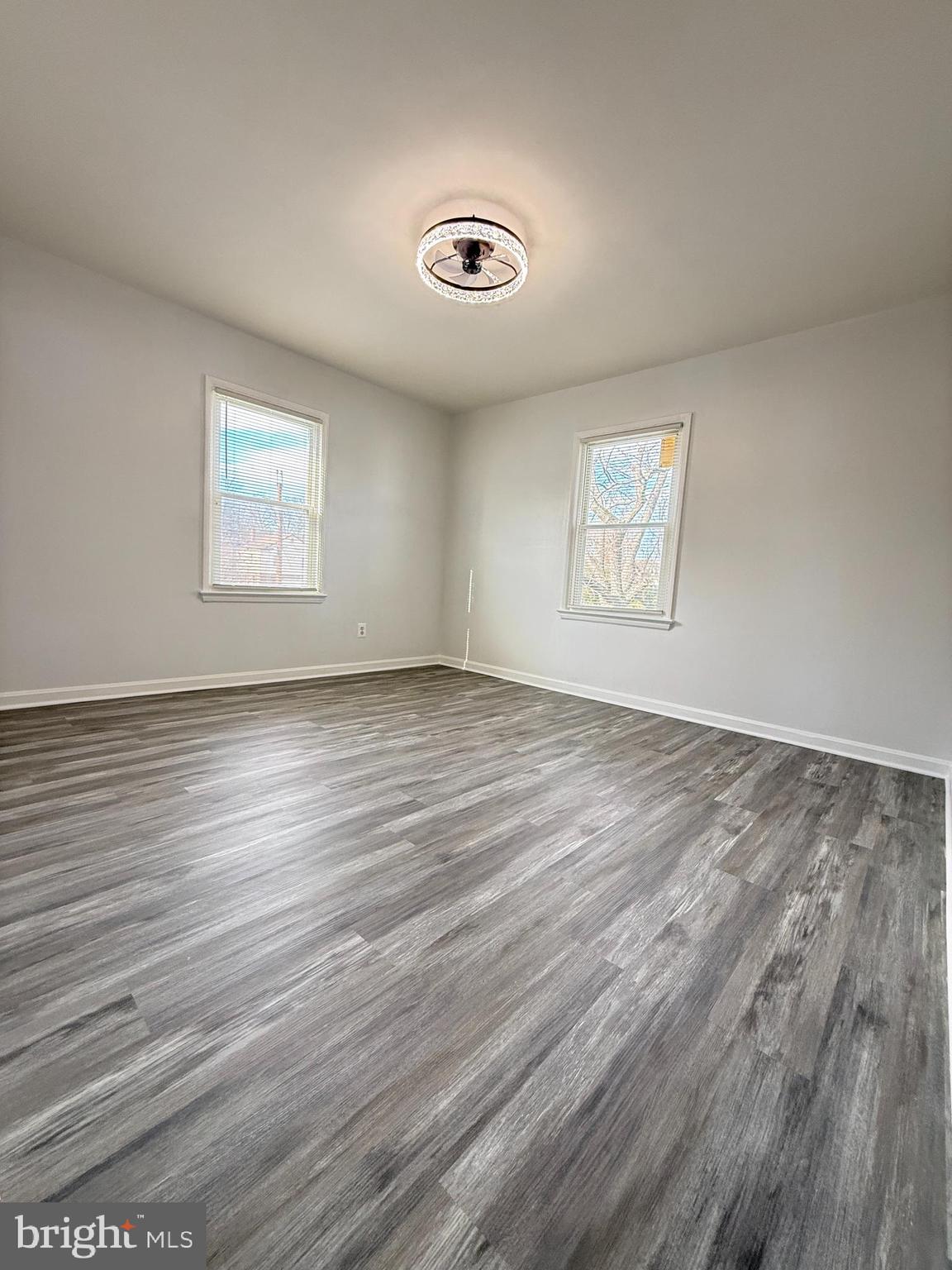 PARKLAWN - Residential