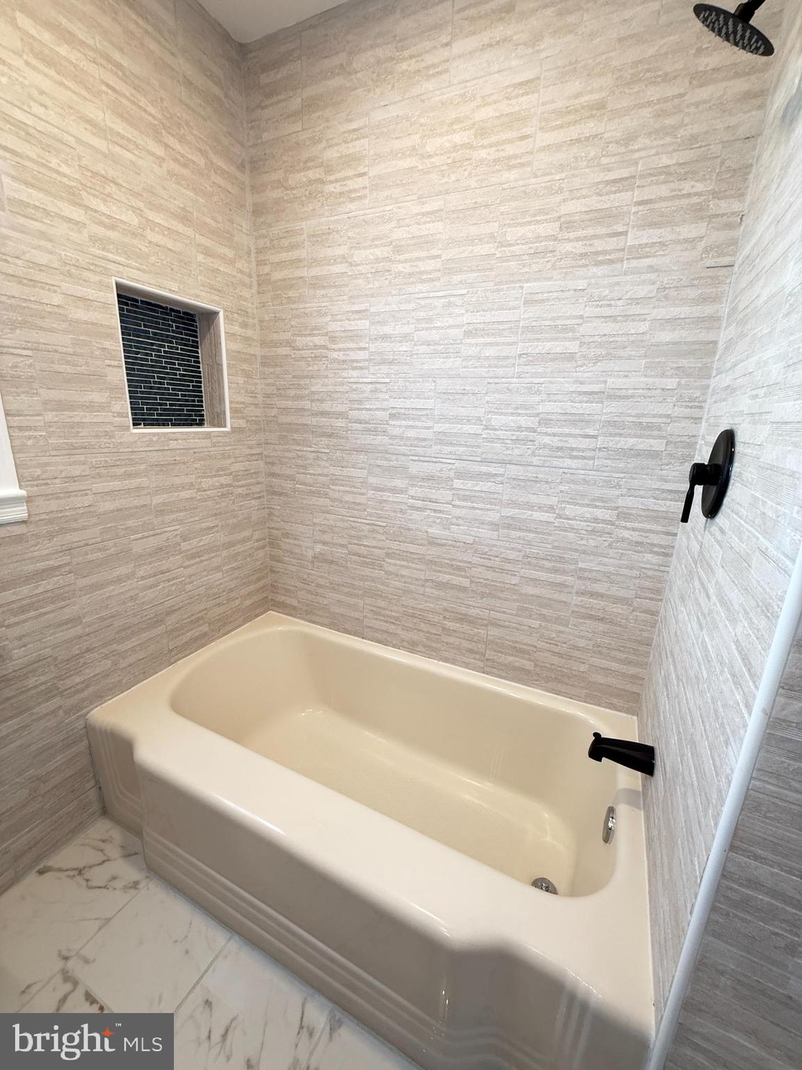 PARKLAWN - Residential